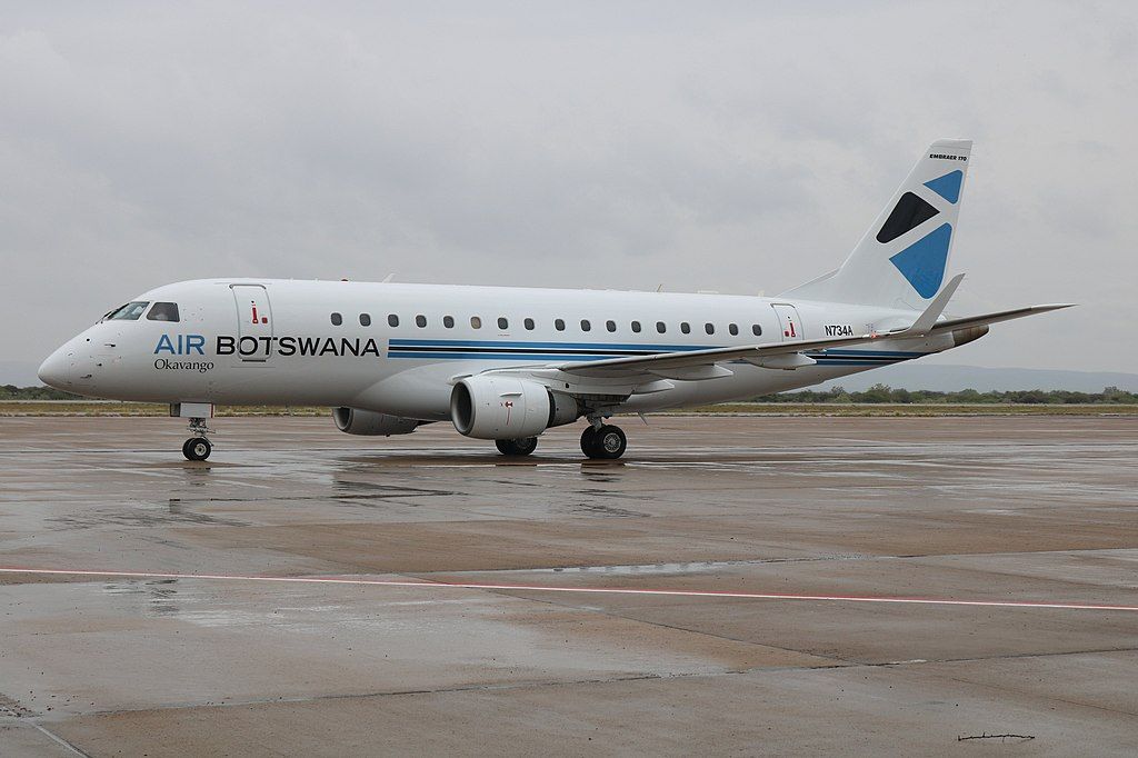 1024px-PSX_20190111_022104 Air Botswana