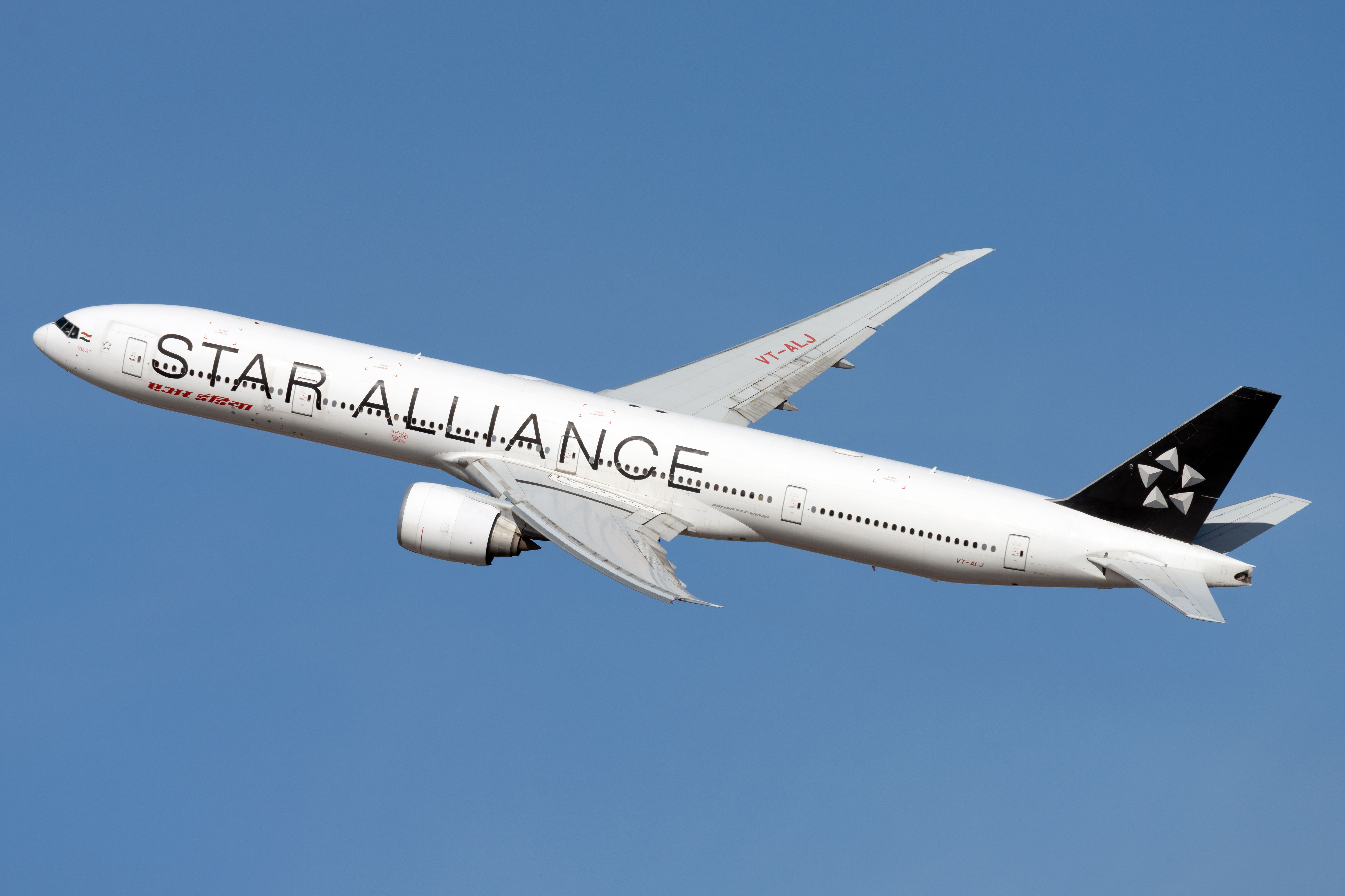 Air India (Star Alliance Livery) Boeing 777-337(ER) VT-ALJ