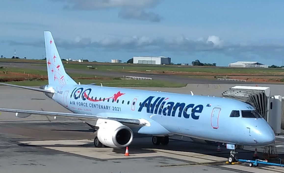 Alliance Airlines Embraer E190 Darwin Airport