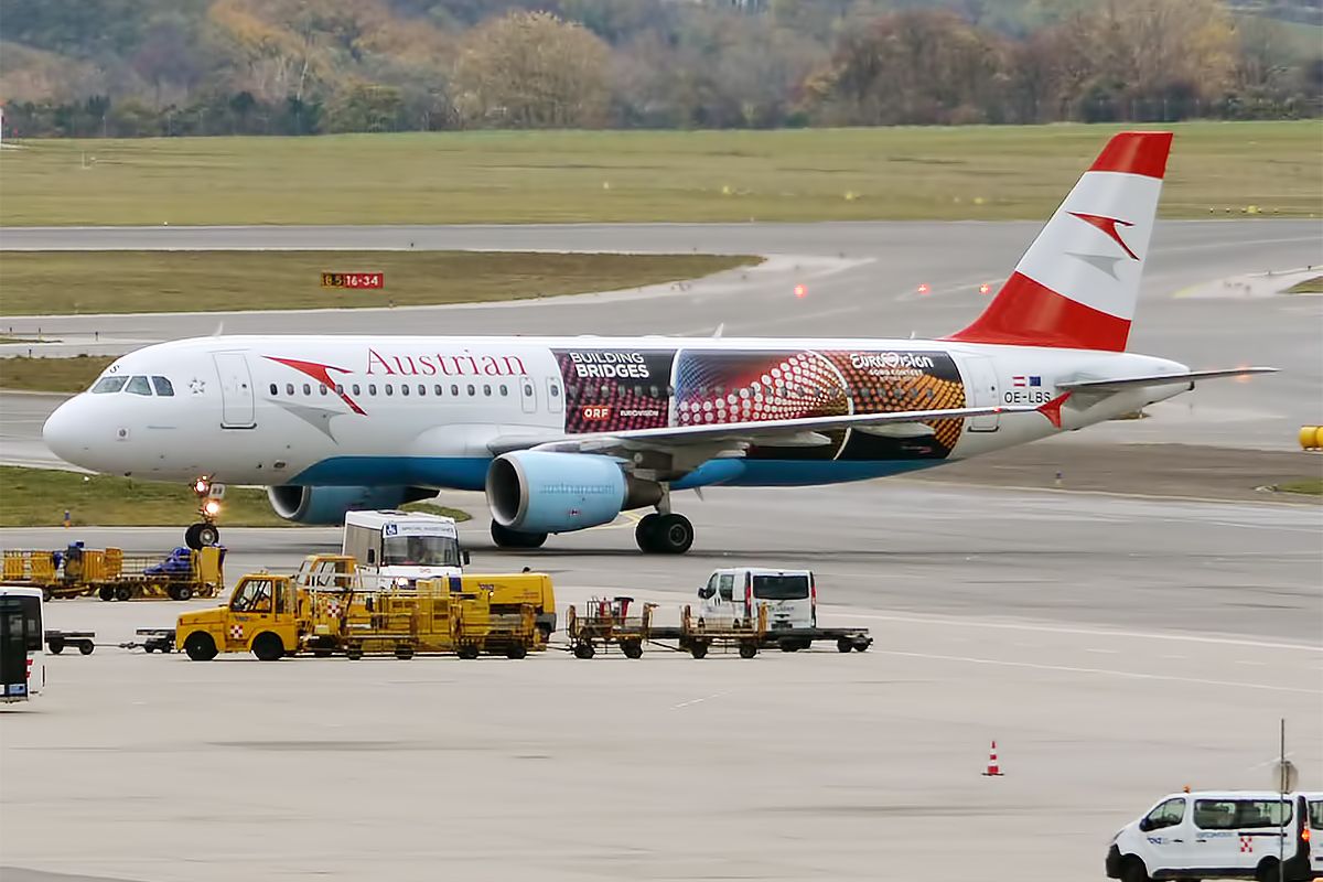 Austrian Airlines A320 in Eurovision livery 2015 on apron