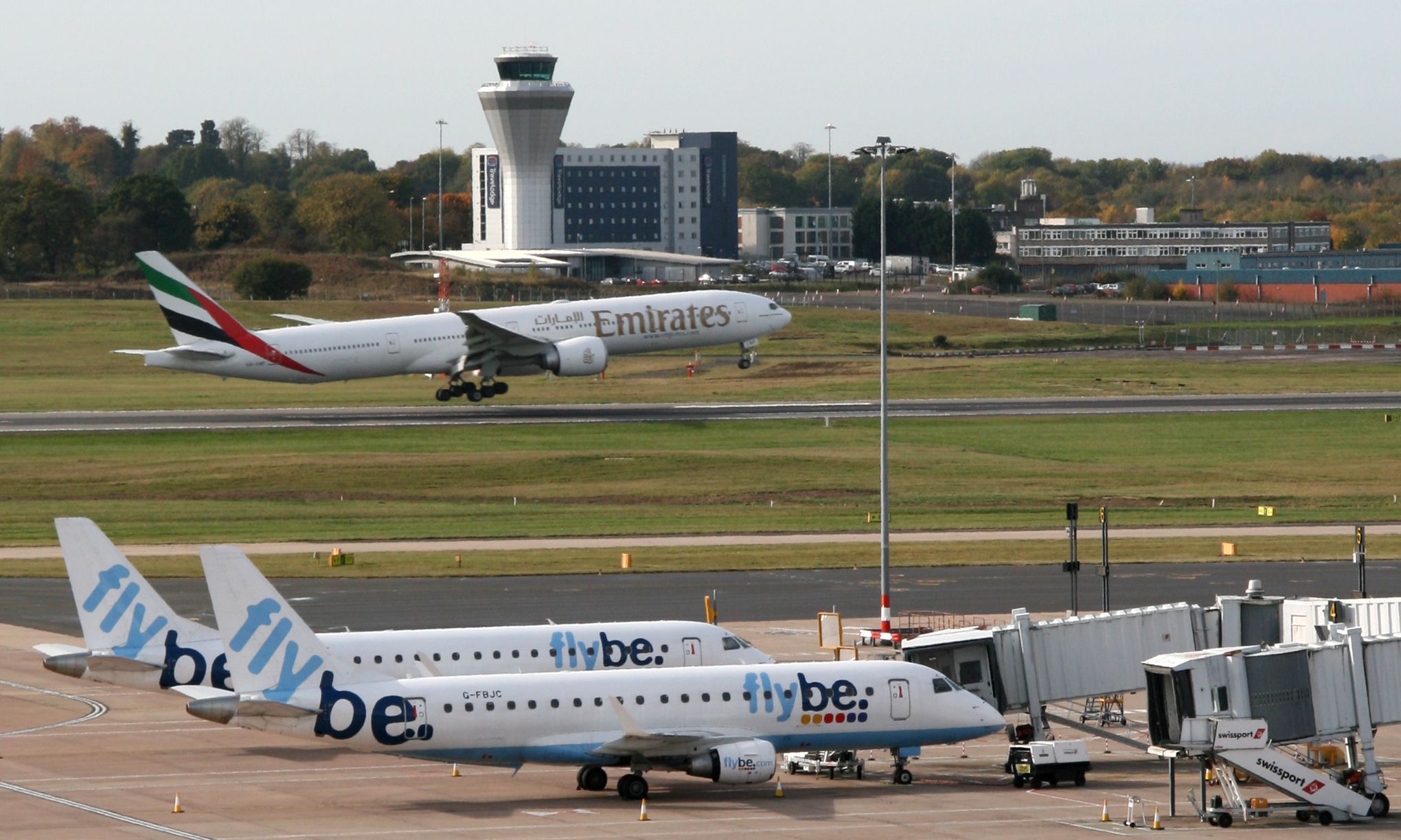 Birmingham-Airport-Tower-Emirates-and-Flybe