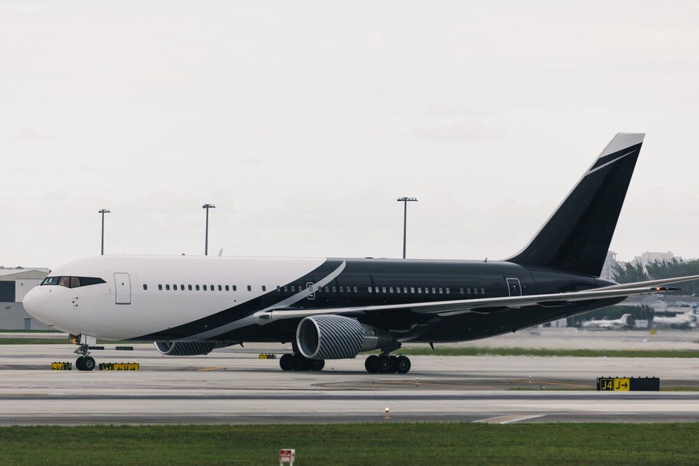 Boeing767_NewPaint_Taxi