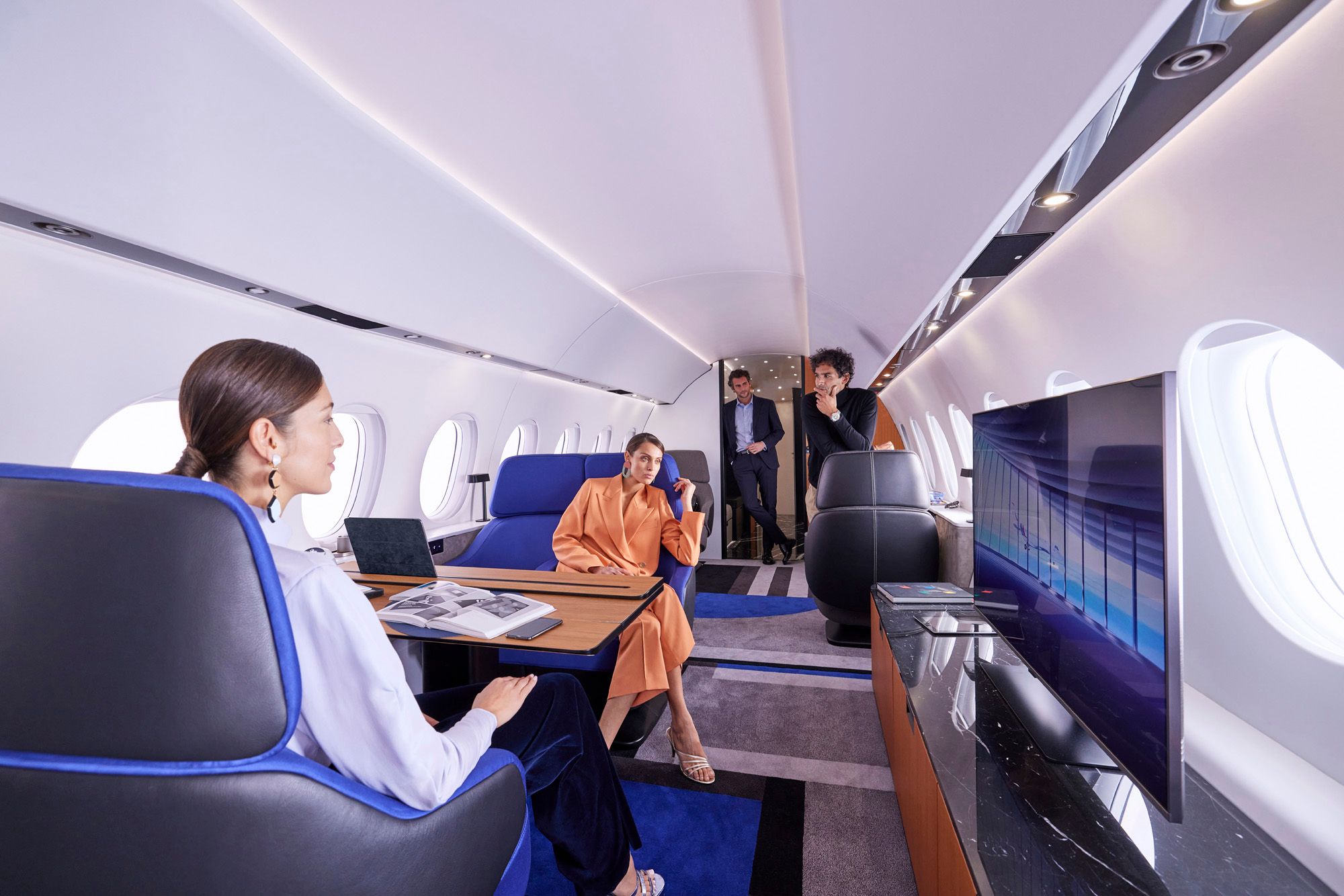 Dassault Falcon 10X cabin
