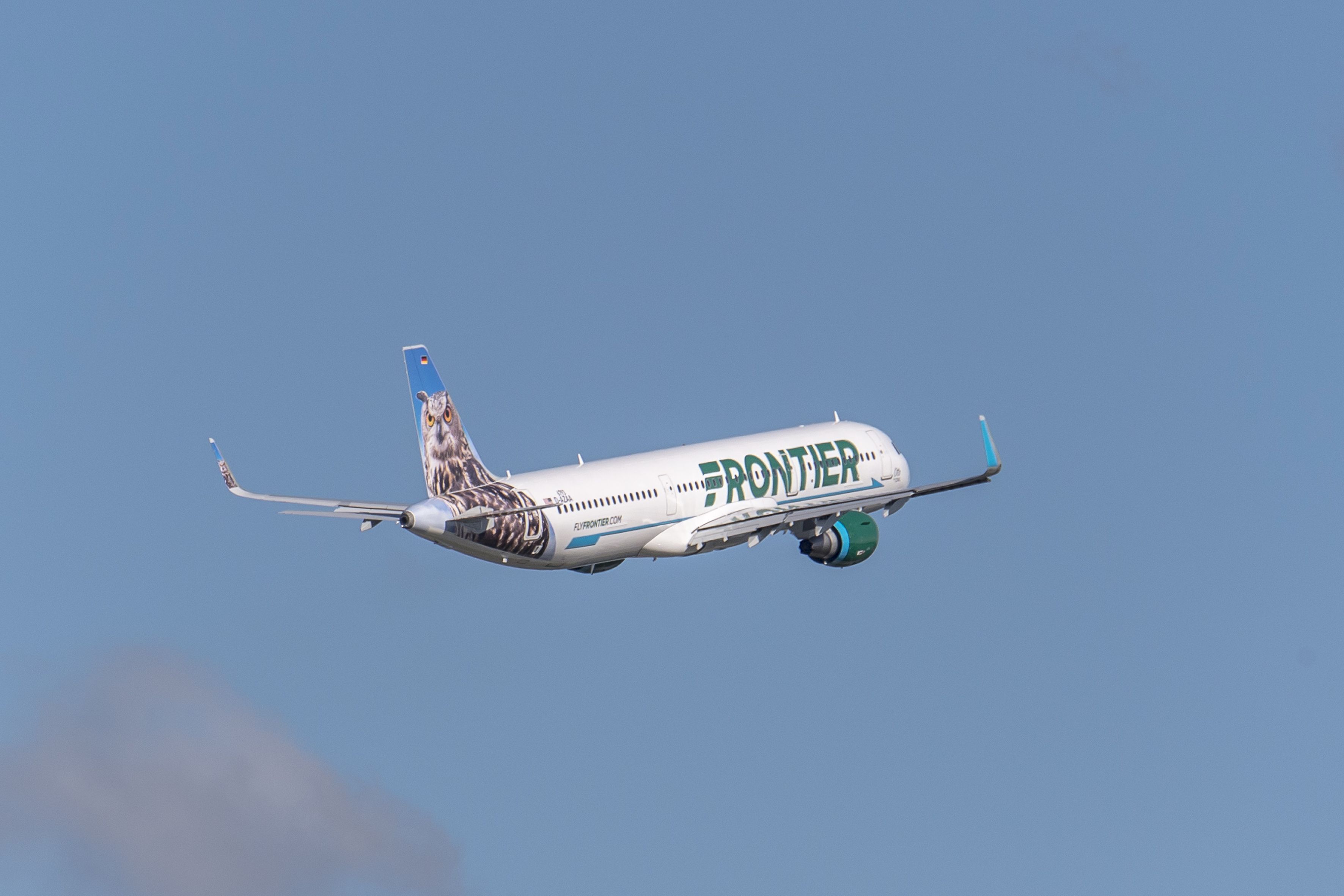 Frontier Airlines A321 Take off