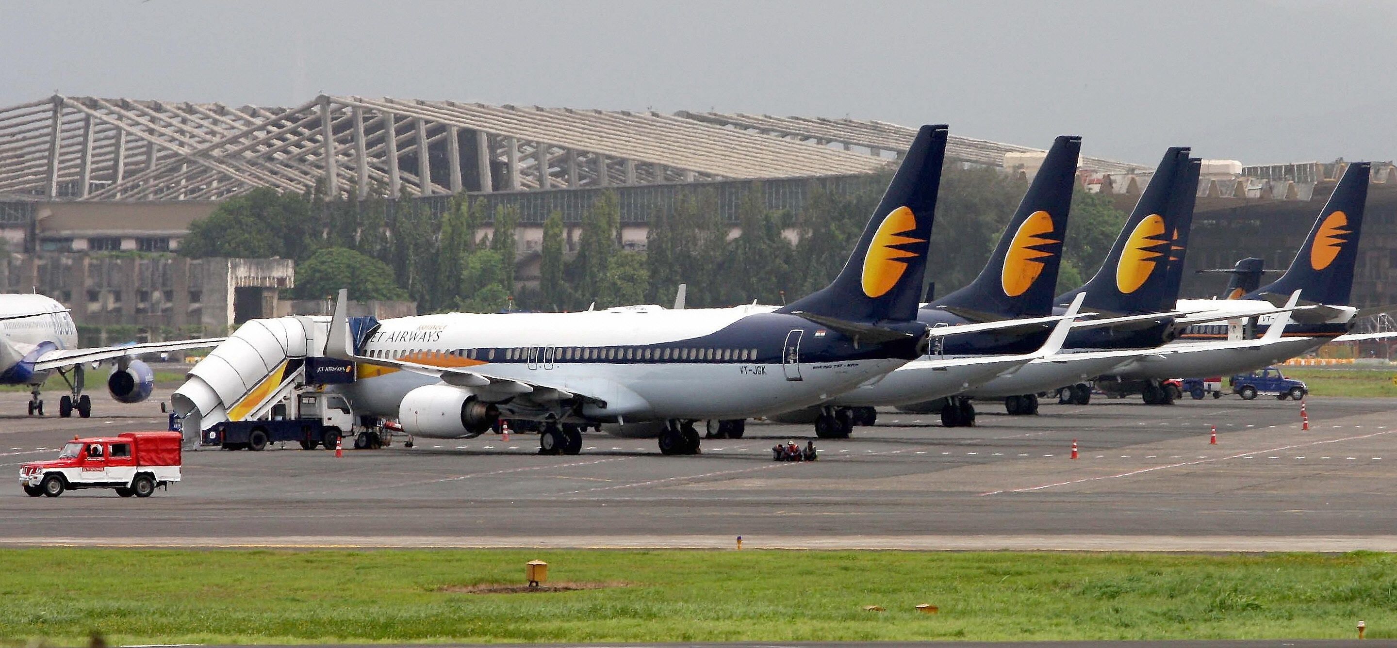 Jet Airways Boeing 737 parked