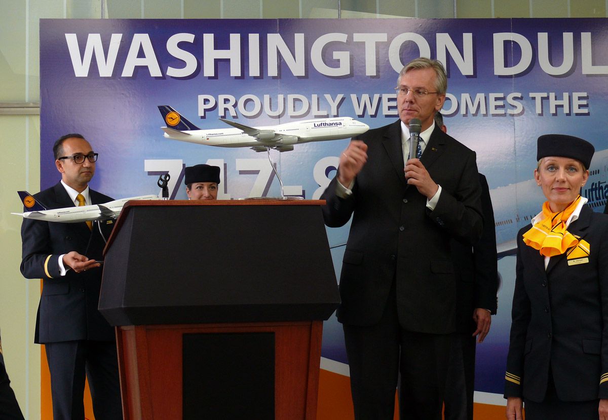 LH-748-INAUGURAL-DAY-PRESS-CONFERENCE-3