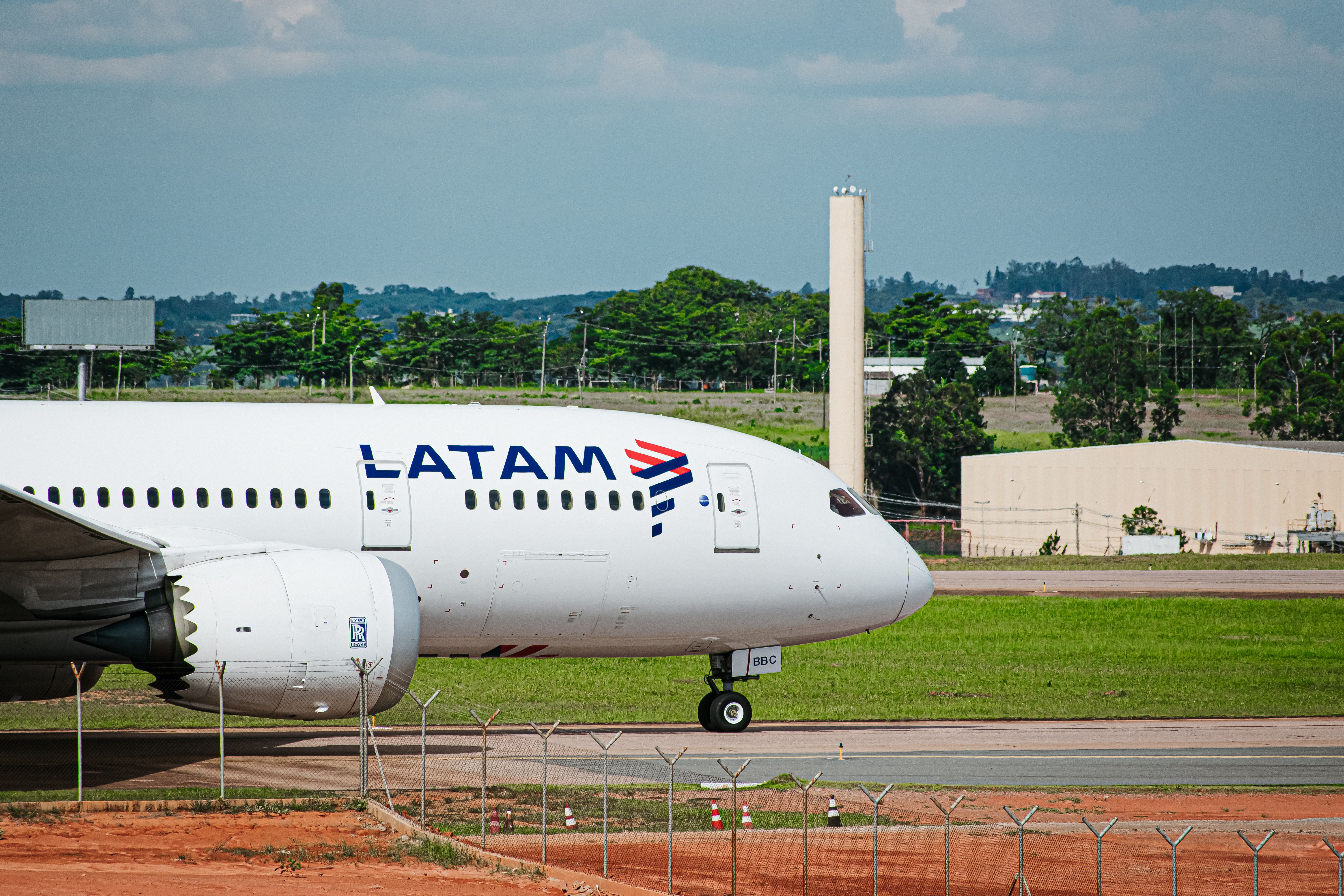 LATAM Brasil Boeing 787 VCP