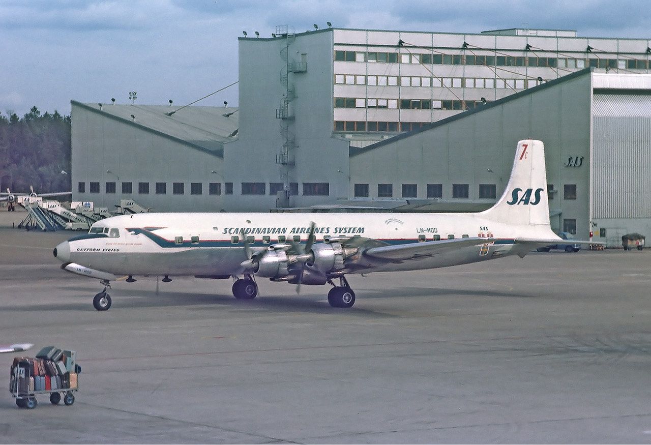 SAS Douglas DC-7