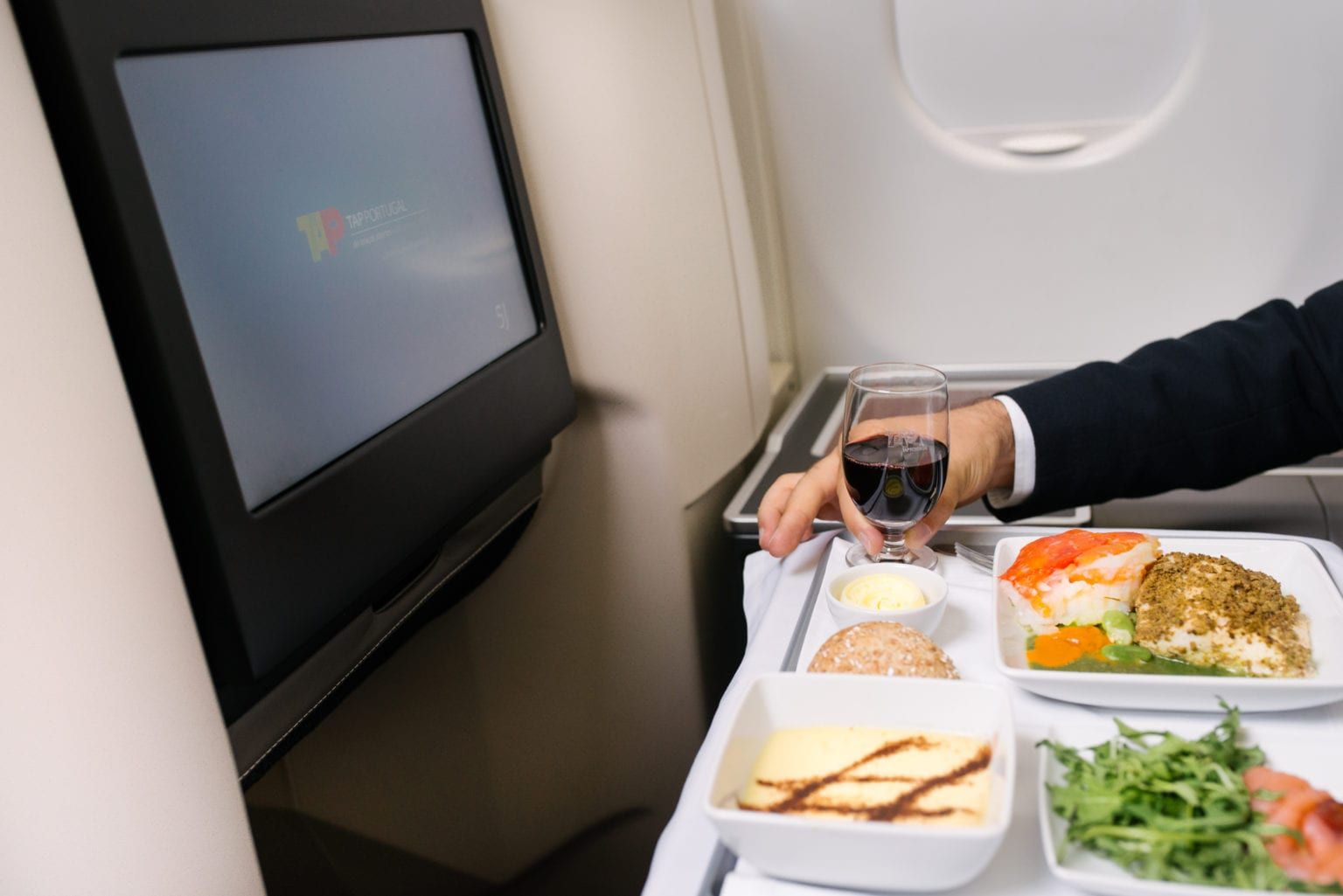 TAP Portugal business class food and beverage