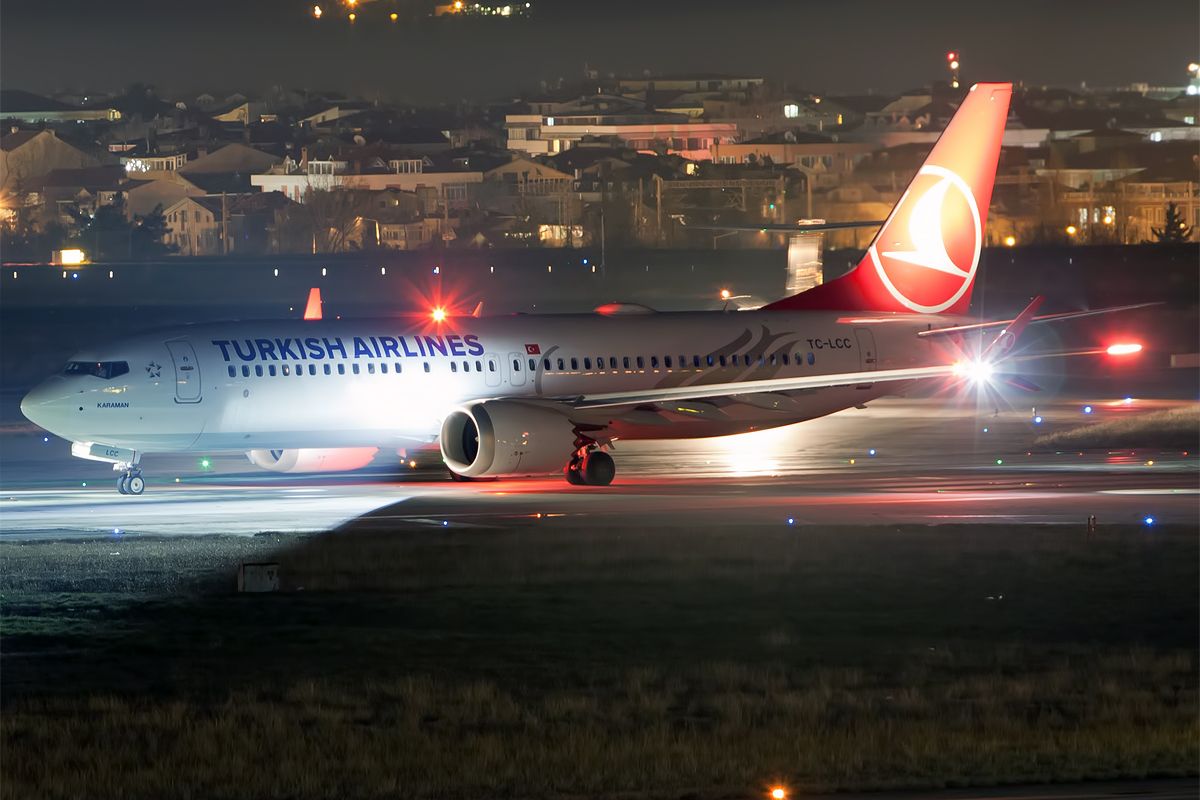 Turkish Airlines B737 MAX 8