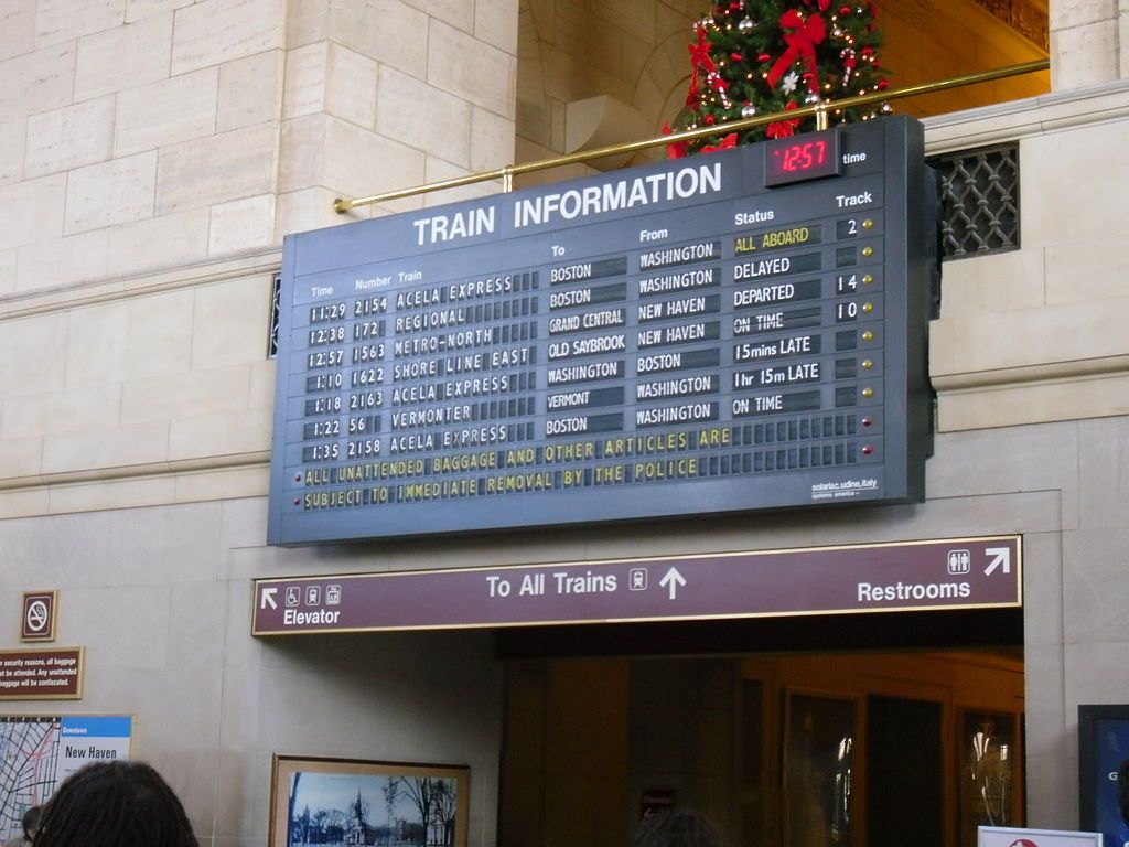 New Haven Union Station Departure Board