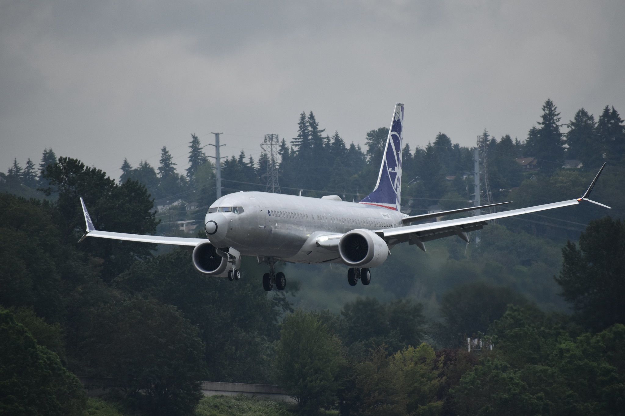 Bonza MAX 8 Landing In Seattle