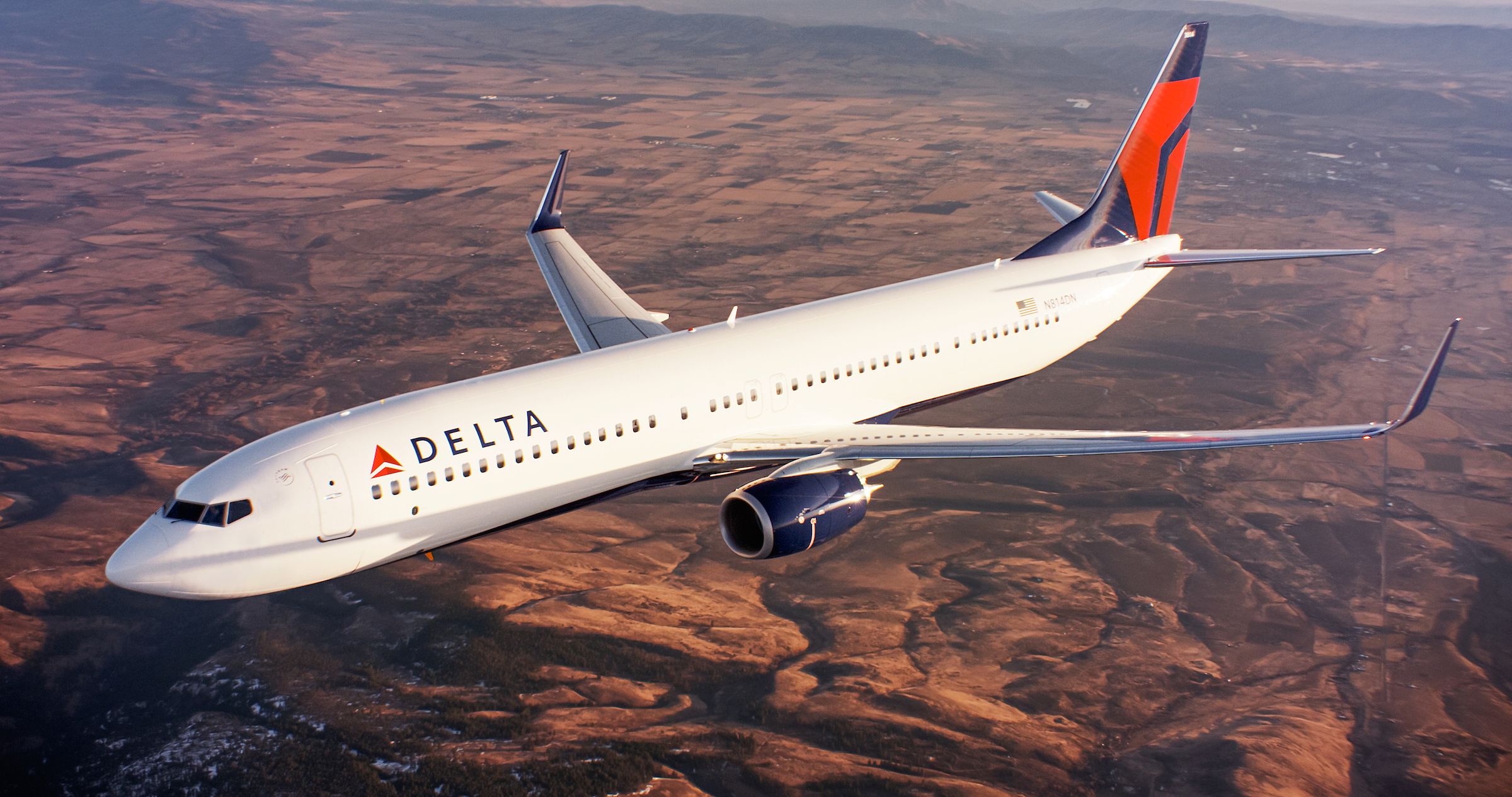 Delta Air Lines Boeing 737-900er With Desert Backdrop