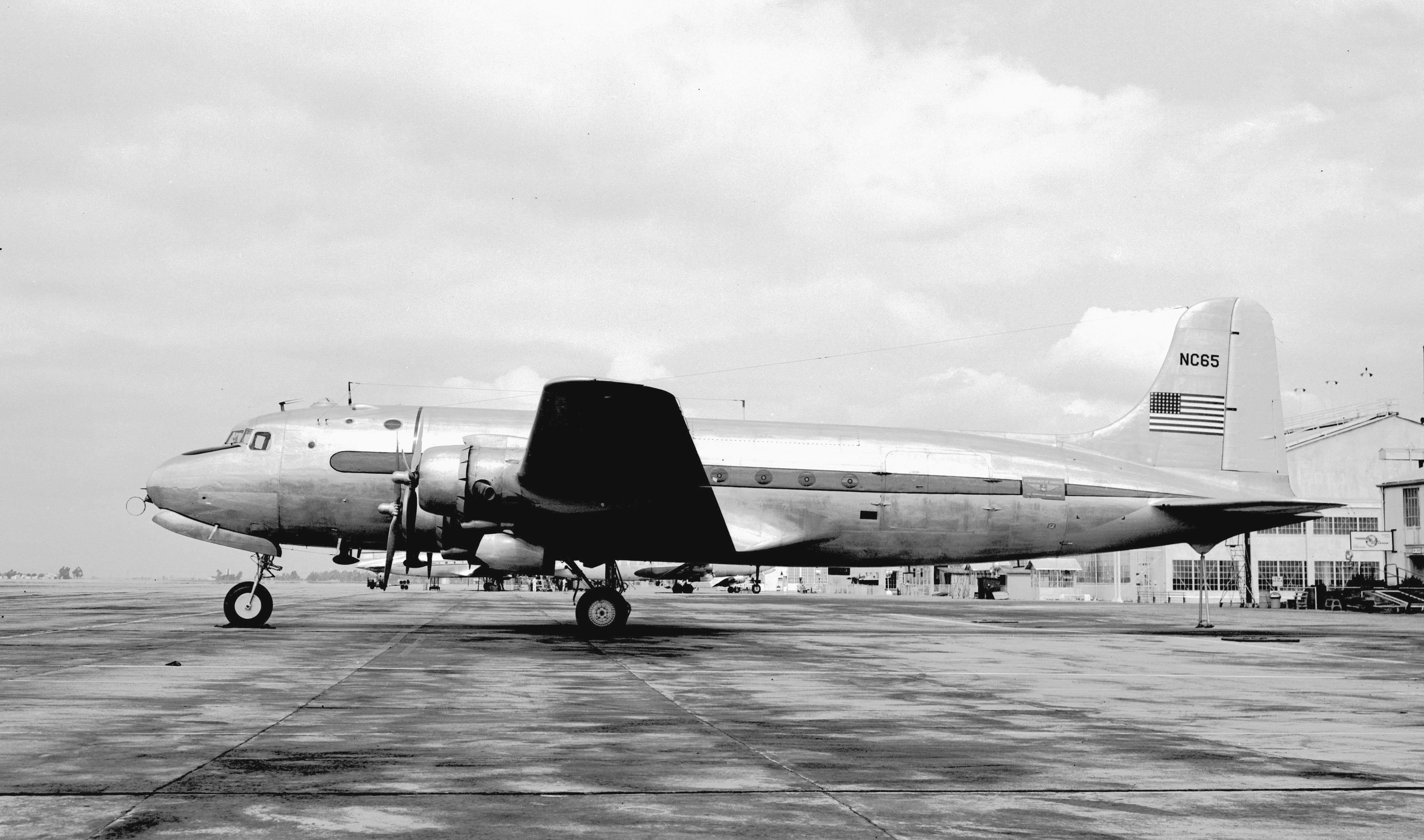 Douglas_DC-4_CAA_NC65_(8575197199)