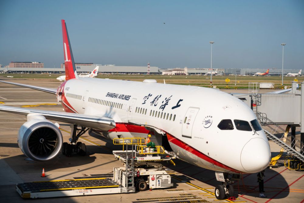 GettyImages-1174487980-1000x667 Shanghai Airlines Boeing 787
