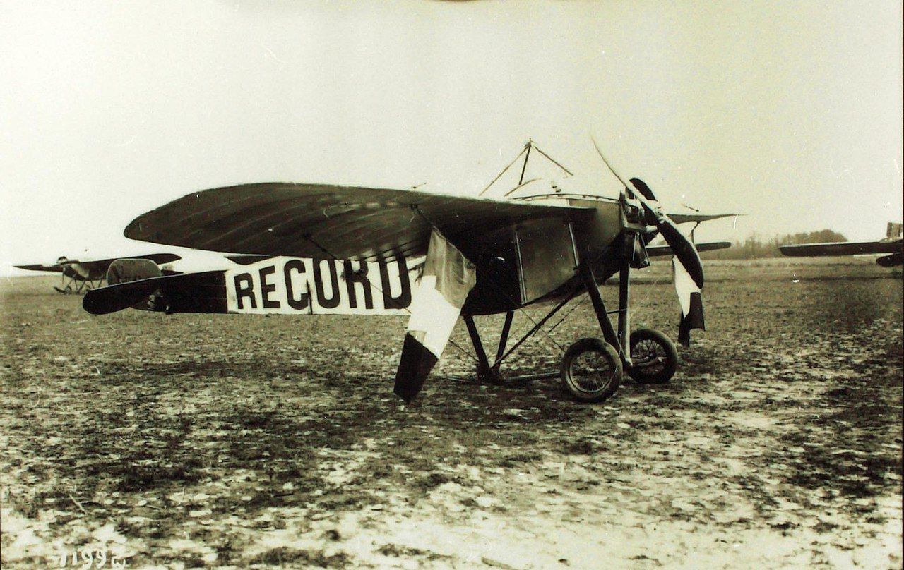 Nieuport_II.G_Helen_Michelin_cup