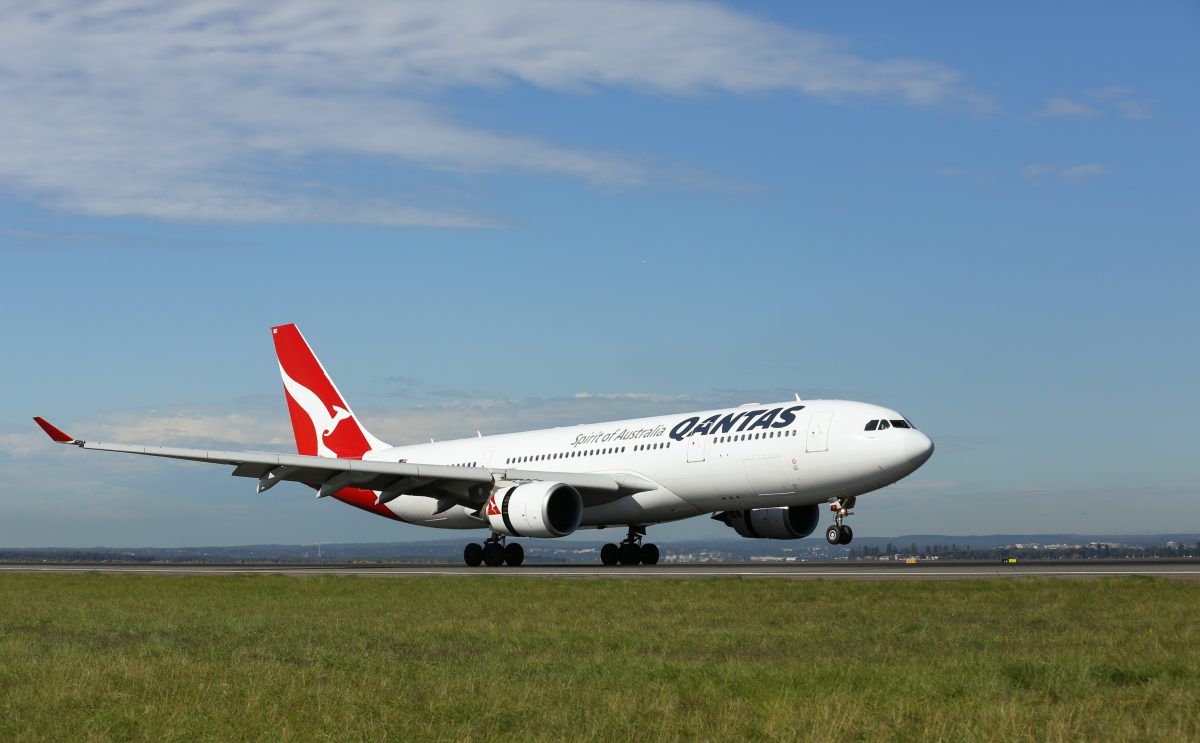 Qantas Airbus A330-300 taking off