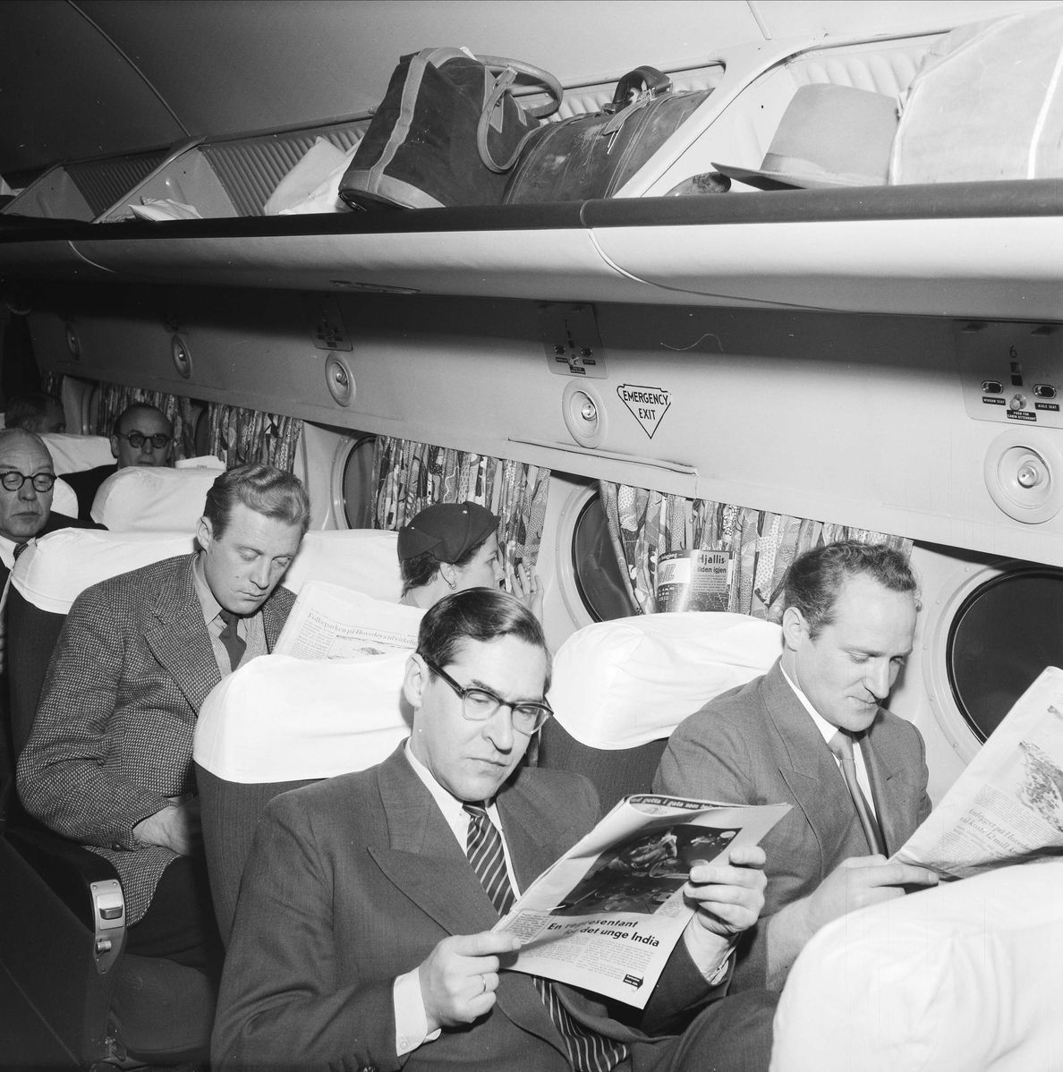 SAS_DC-4_cabin