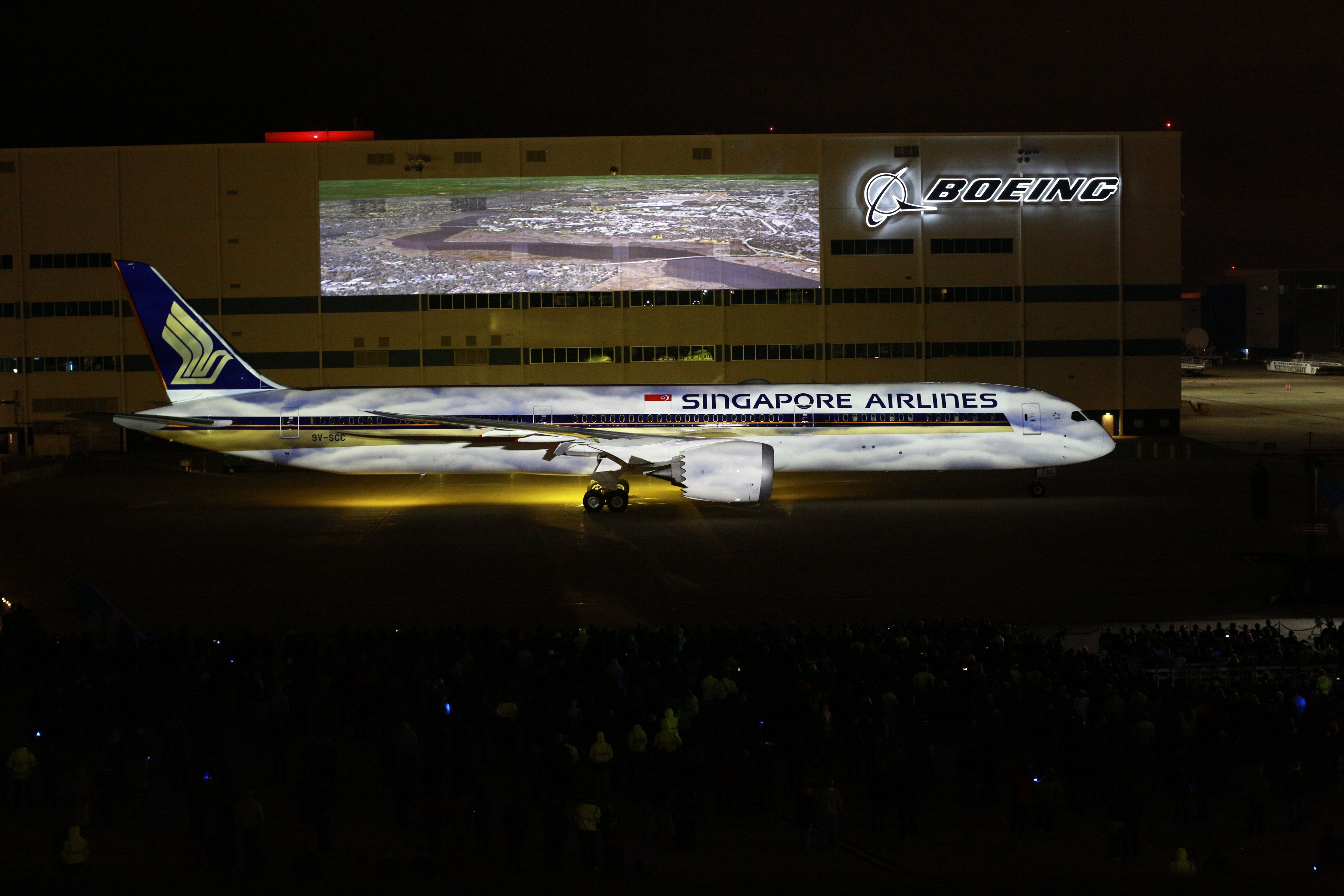 A Singapore Airlines Boeing 787-10 being revealed at the Boeing facility.