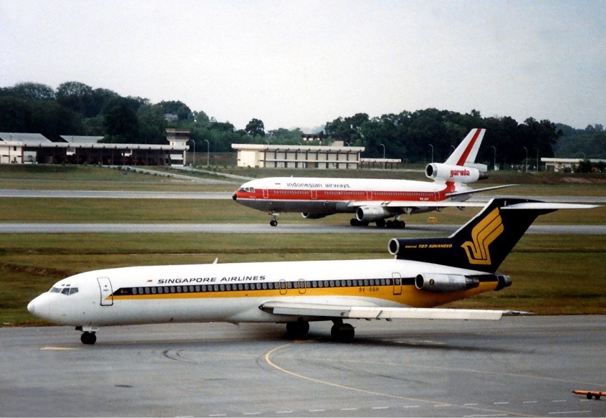 Singapore_Airlines_Boeing_727_Martin