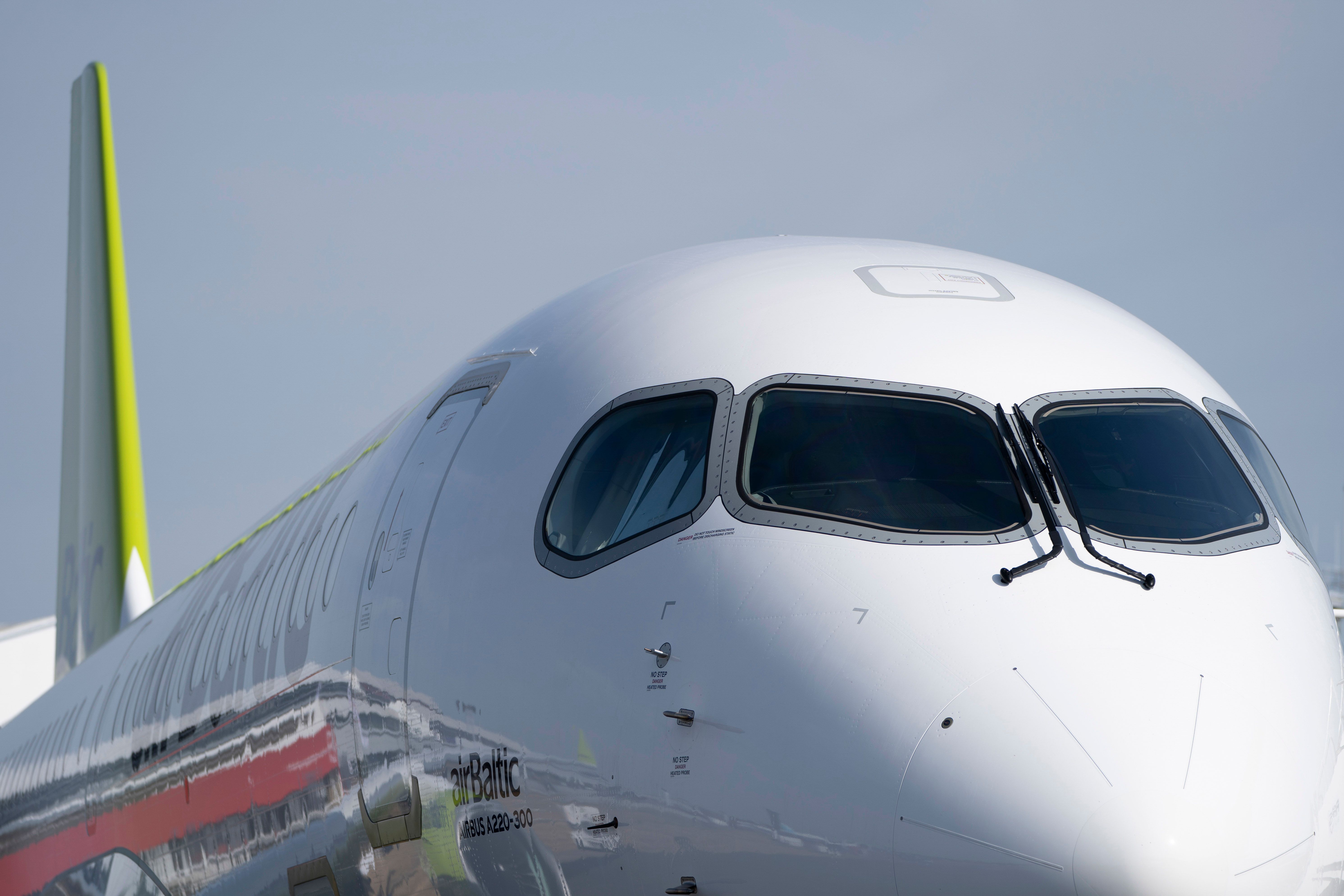 A220-300 airBaltic details at Farnborough airshow - before opening