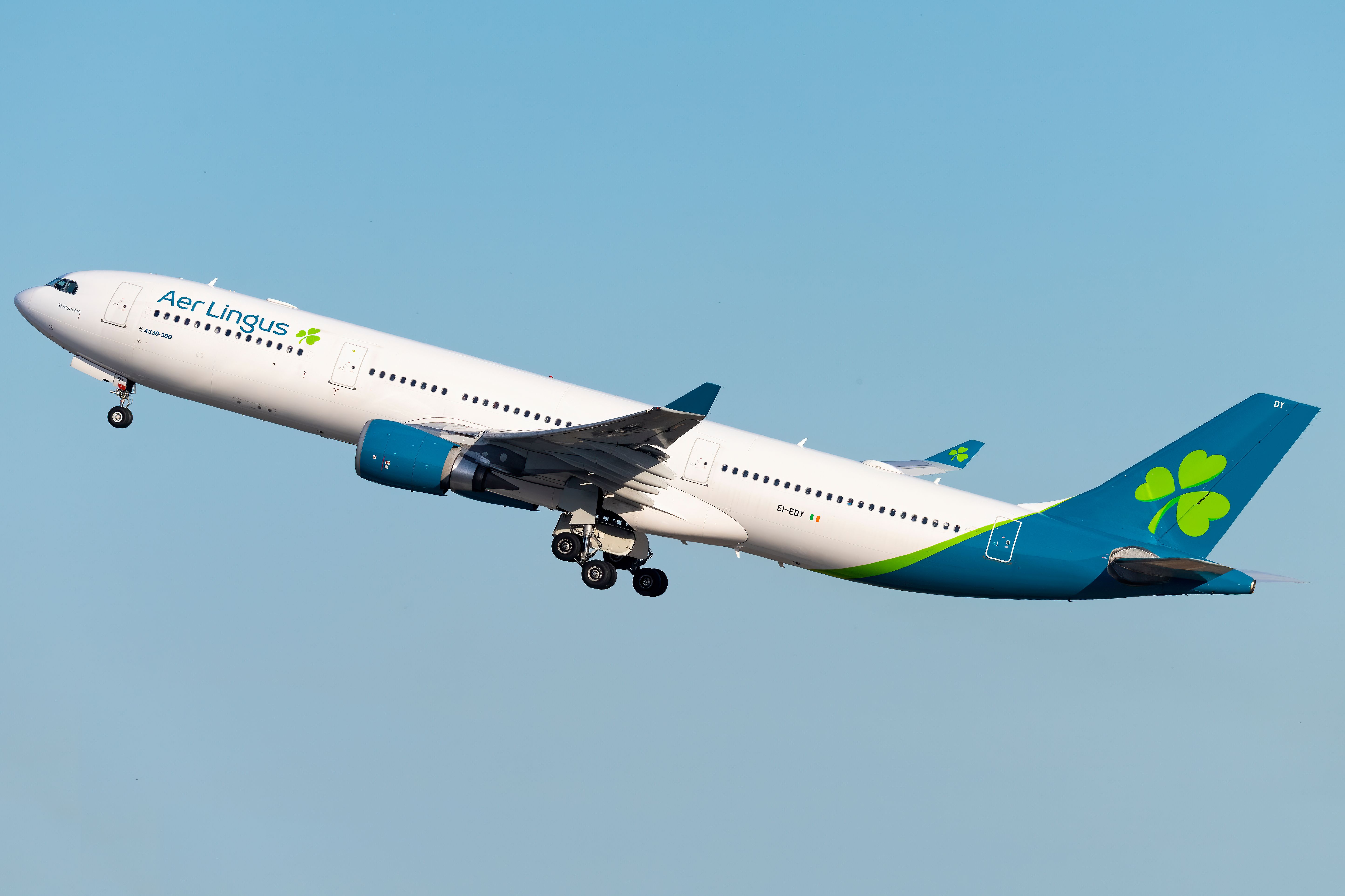 Aer Lingus Airbus A330-302 EI-EDY taking off against blue sky