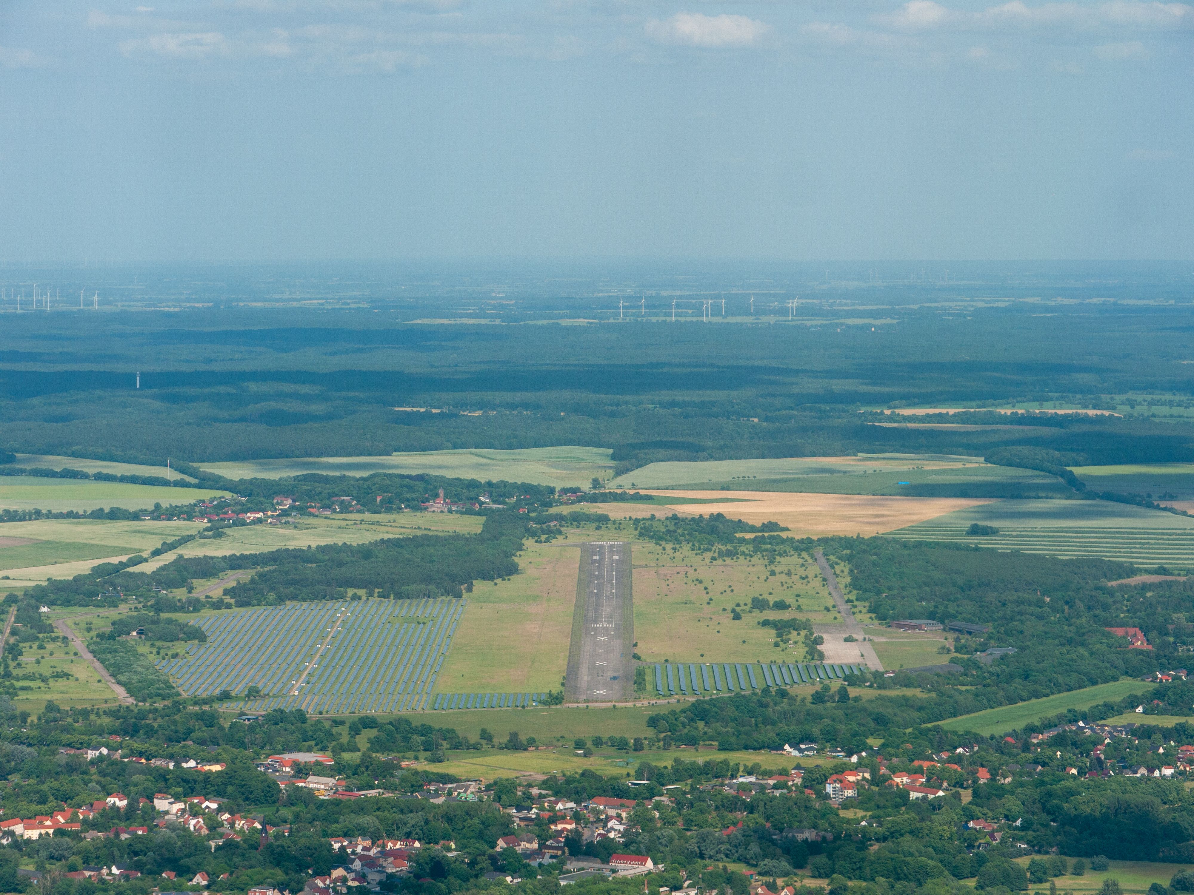 Aerial,_Werneuchen_(_1090175)