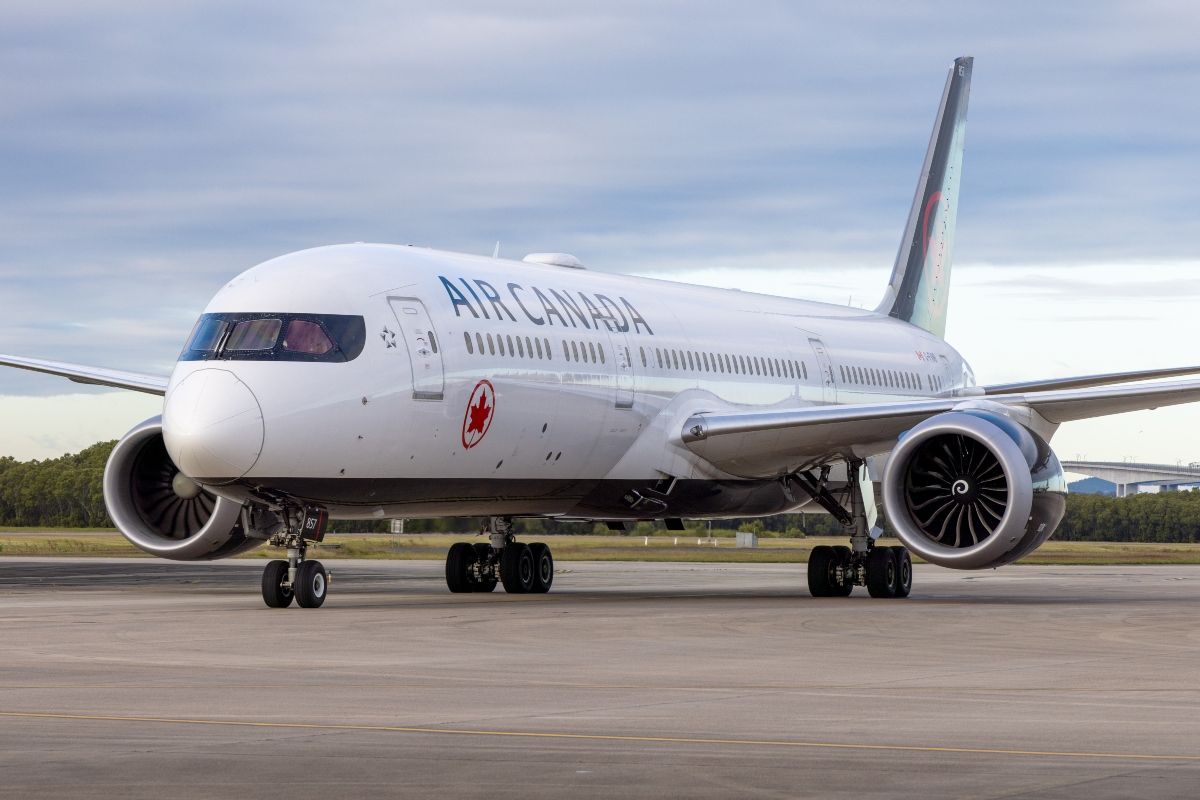 Air Canada Boeing 787-9 Brisbane Airport