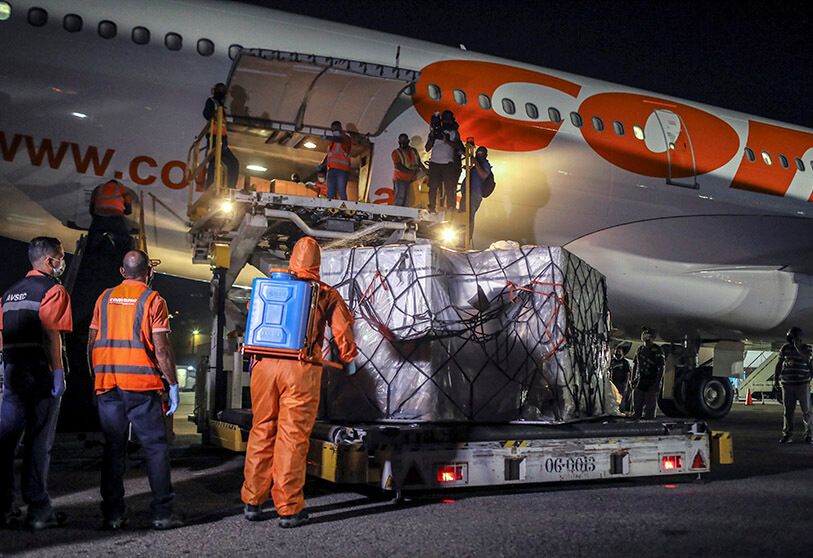 China's vaccines along with other medical supplies arrived at Simon Bolivar International Airport in Caracas on Mar 1st, 2021. 