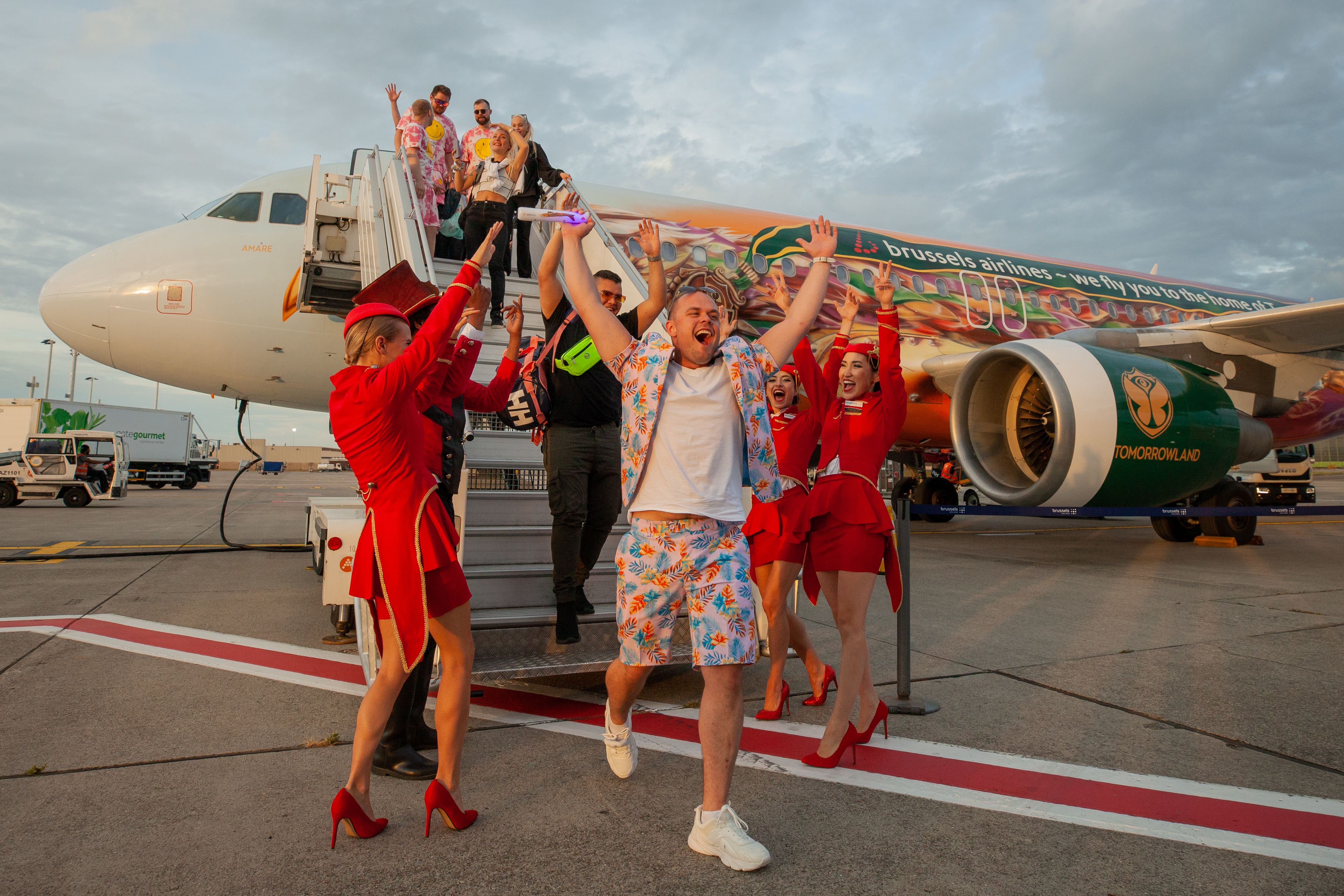 How Do Major Concerts & Sporting Events Influence The Airline Industry?