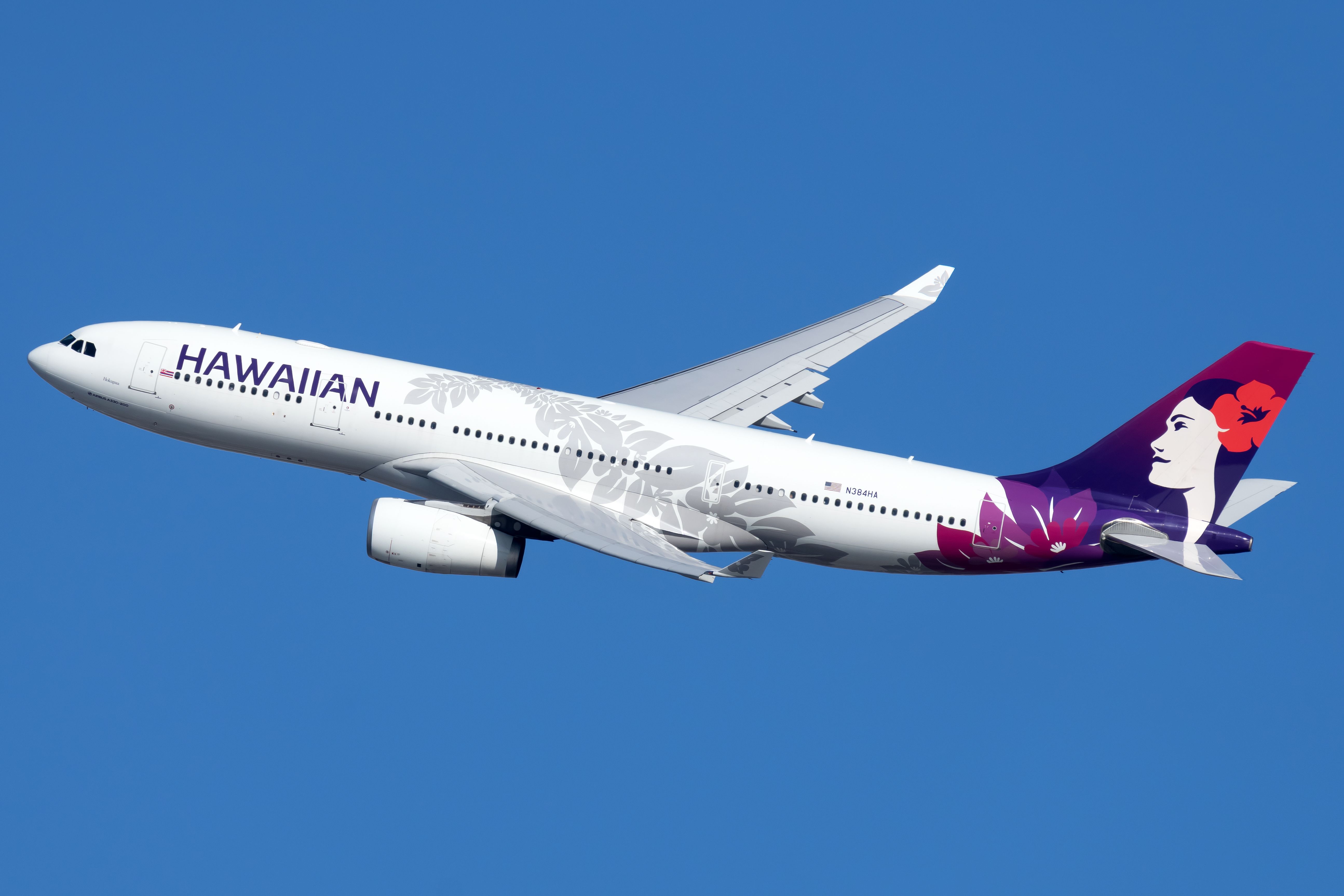 Hawaiian Airlines Airbus A330-243 N384HA (2) Vincenzo Pace