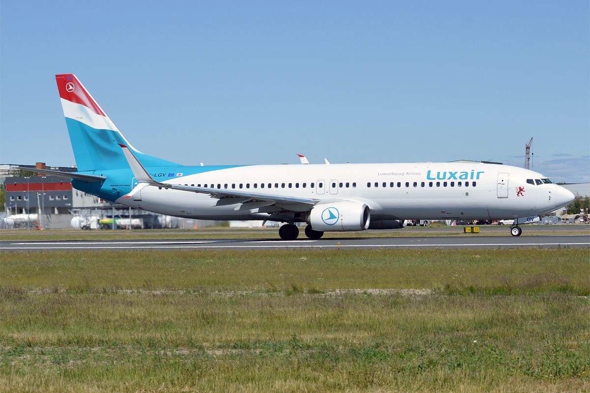 Luxair_LX-LGV_Boeing_737-8C9_(40972747830)