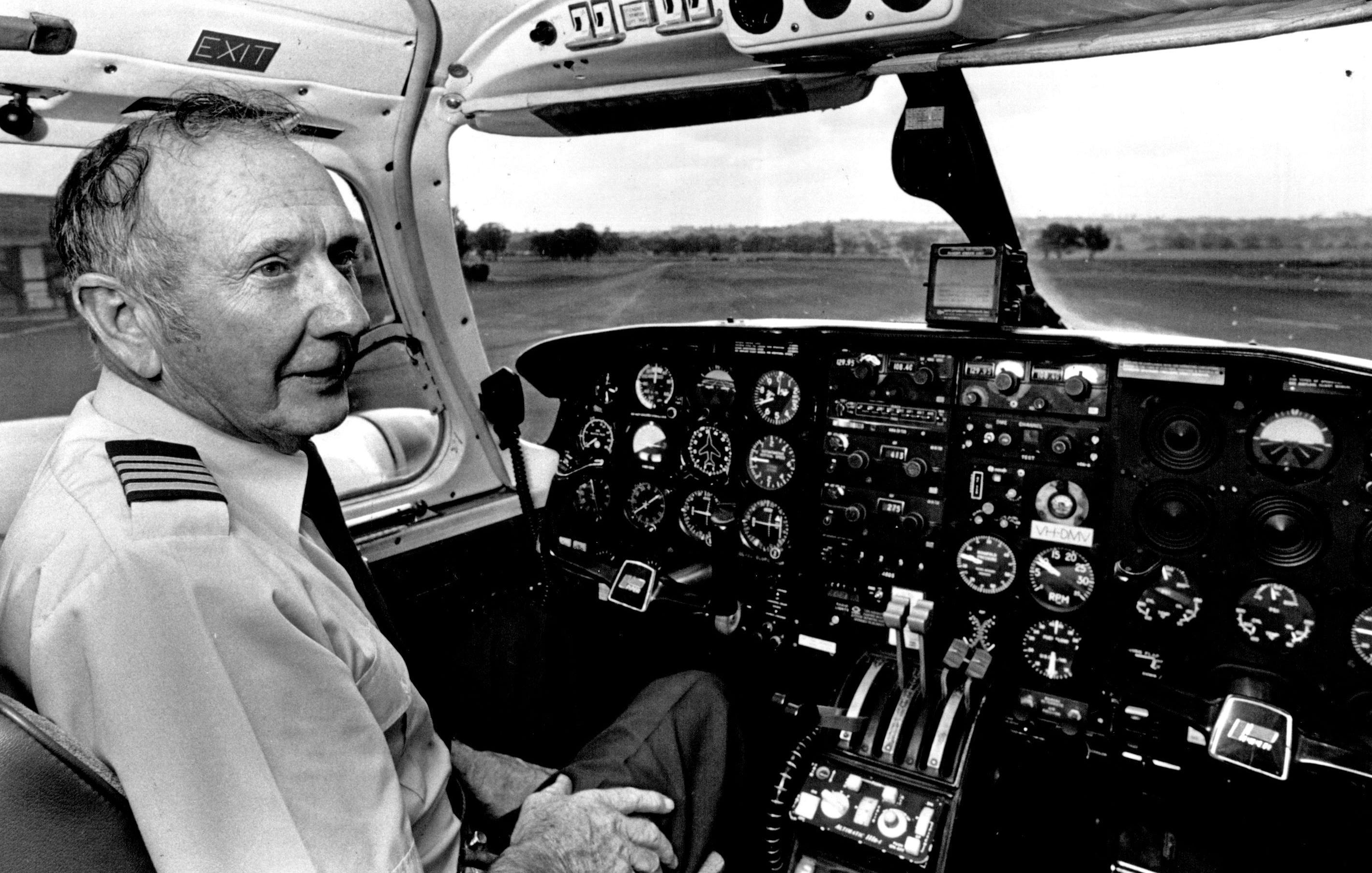 Max Hazelton in Cockpit in 1989 Getty-1079428436