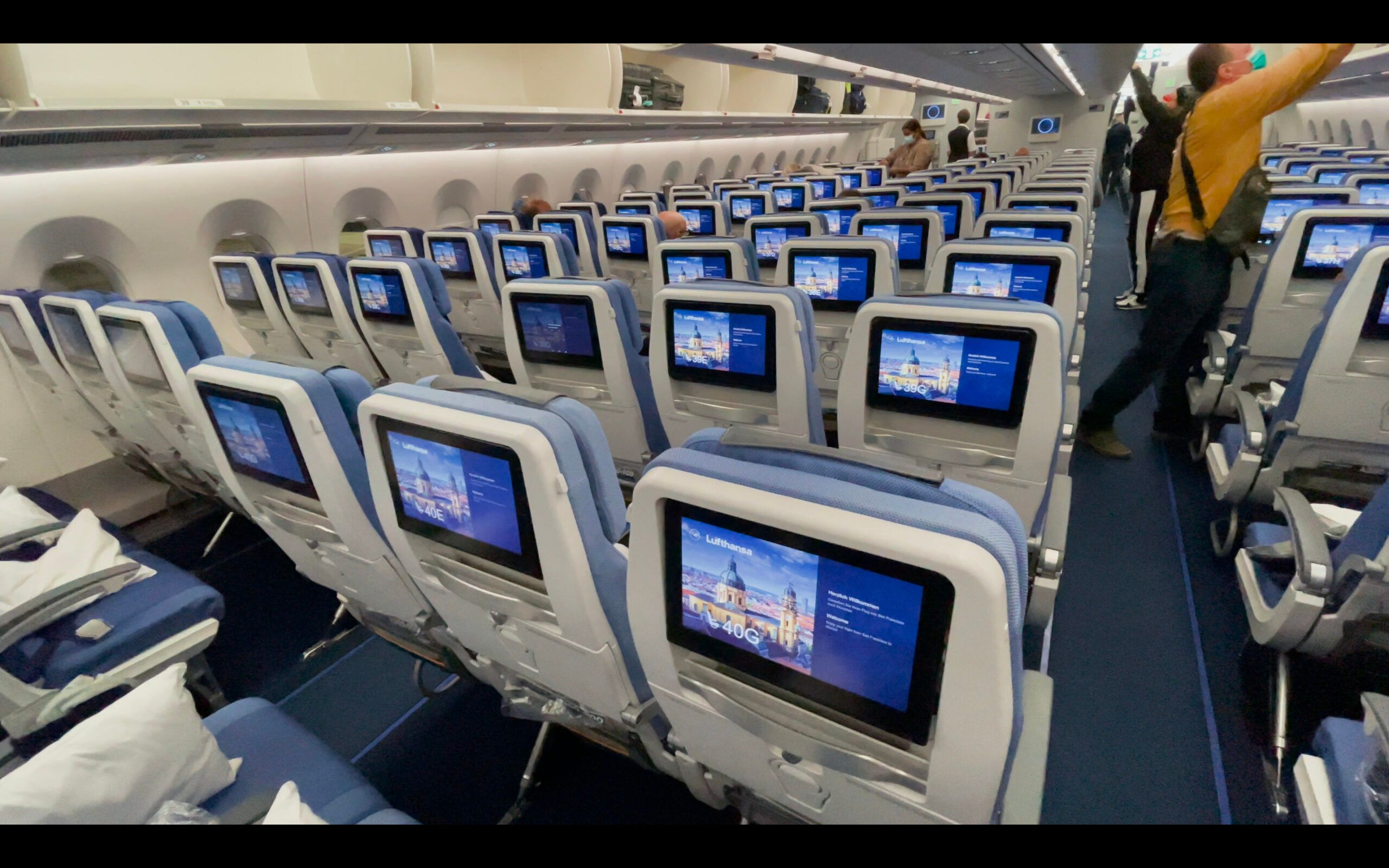 Flight Review: Lufthansa Business Class - Airbus A350 - San Francisco ...