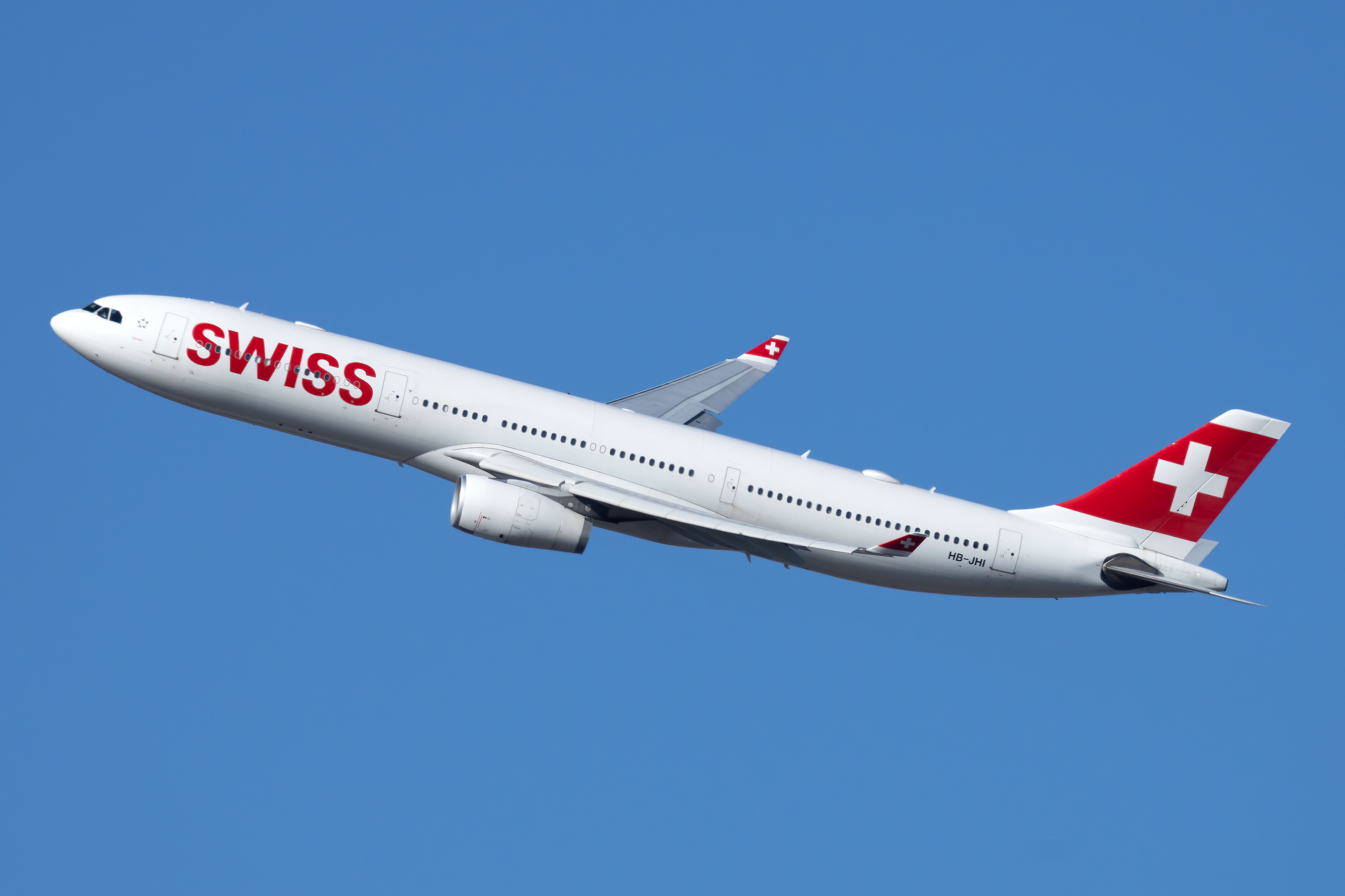 SWISS Airbus A330-343 HB-JHI