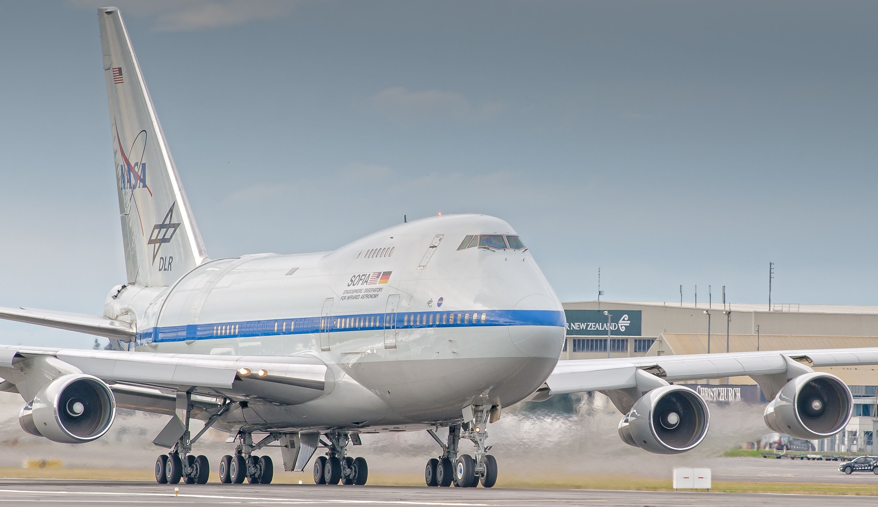 NASA's Boeing 747 parked in New Zealand. 