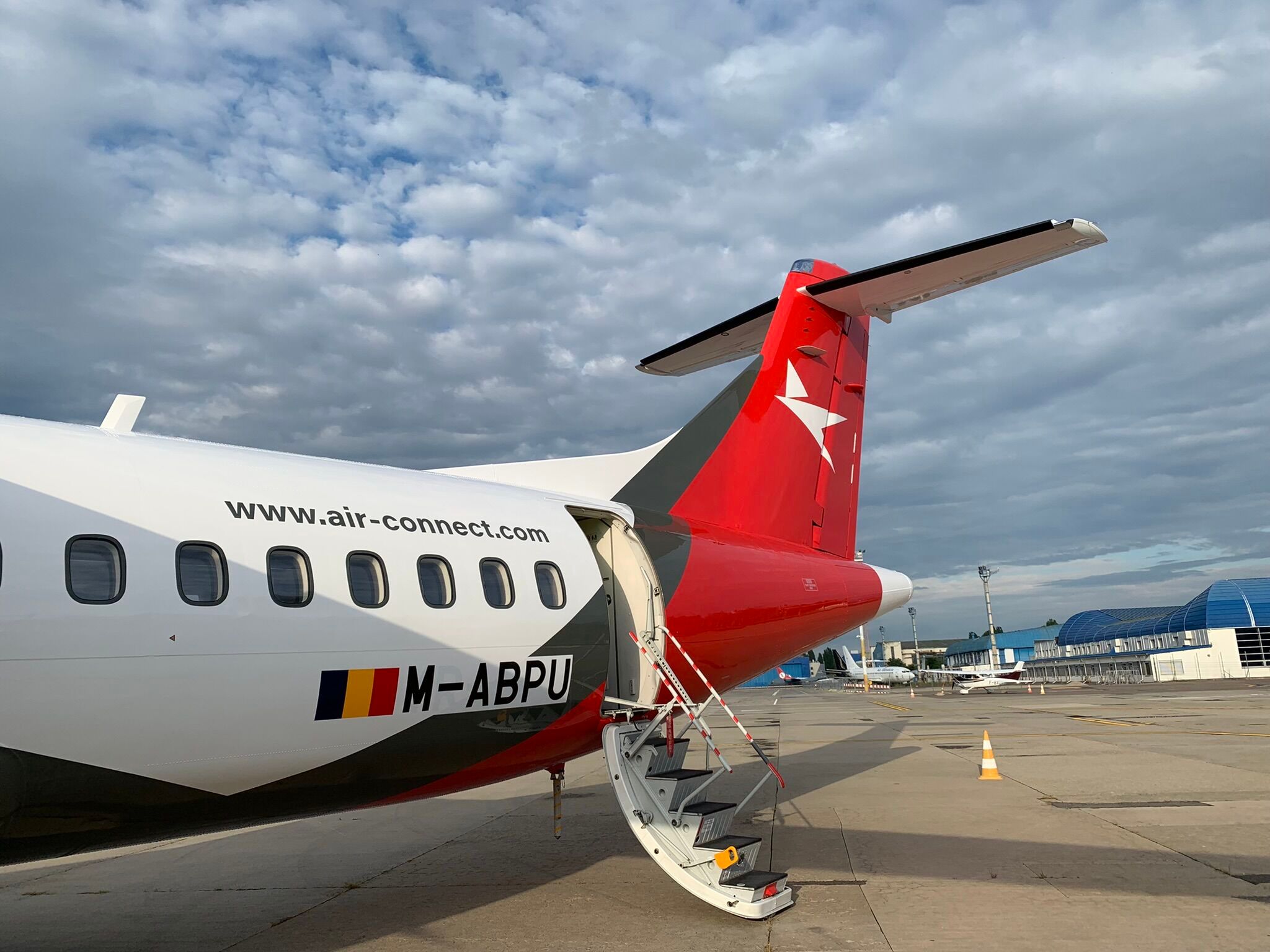 romania-s-airconnect-to-launch-atr-72-flights-in-october