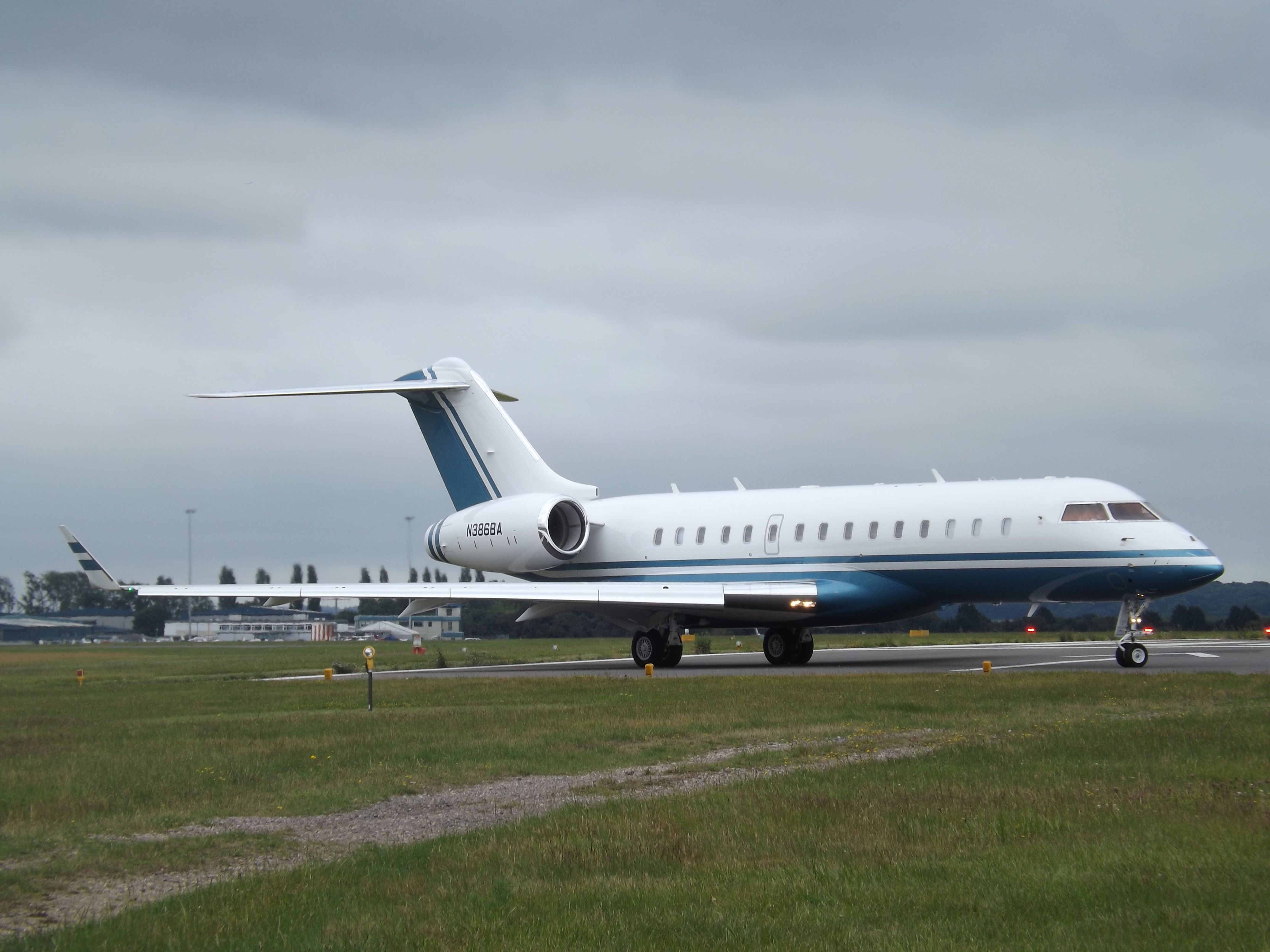 London Oxford Airport Bombardier
