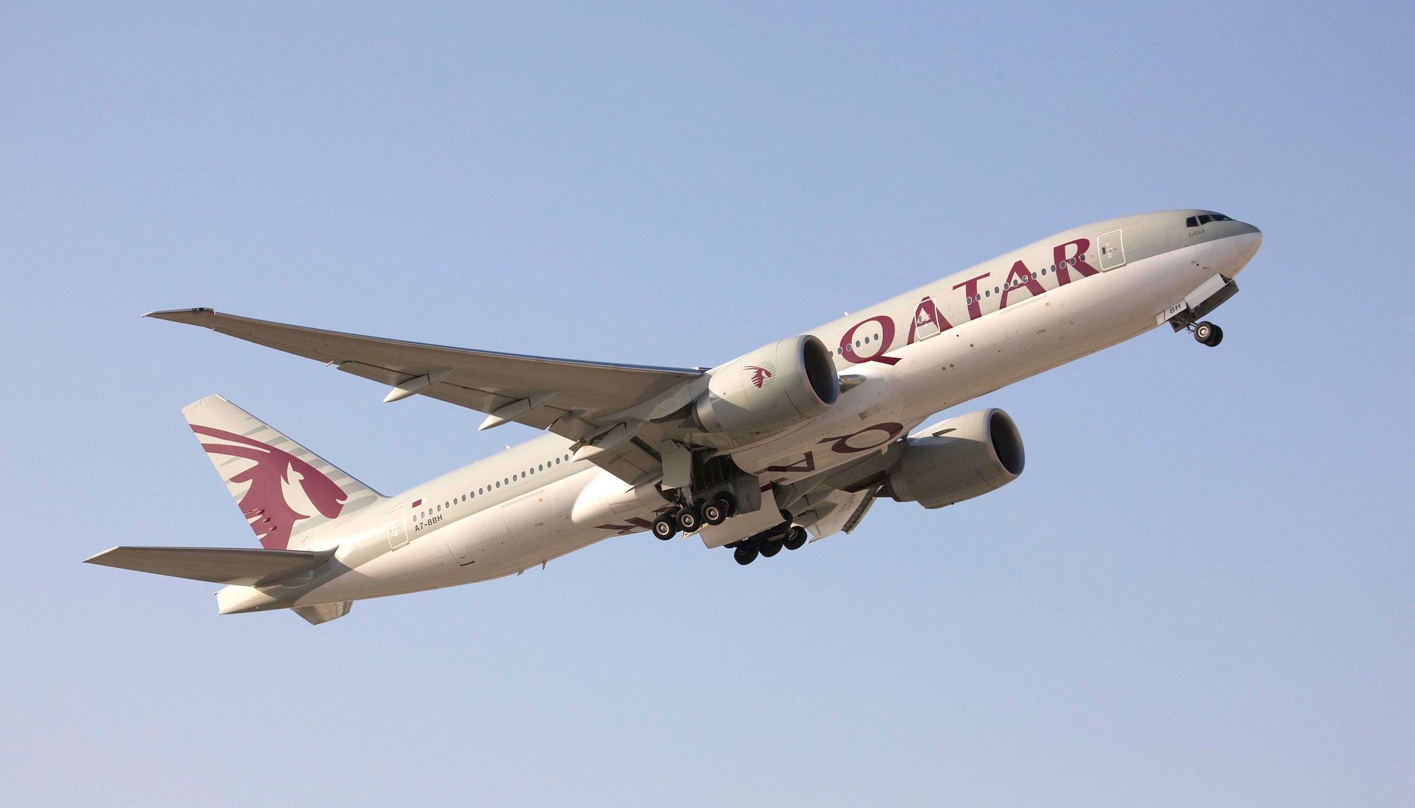 Qatar Airways 777