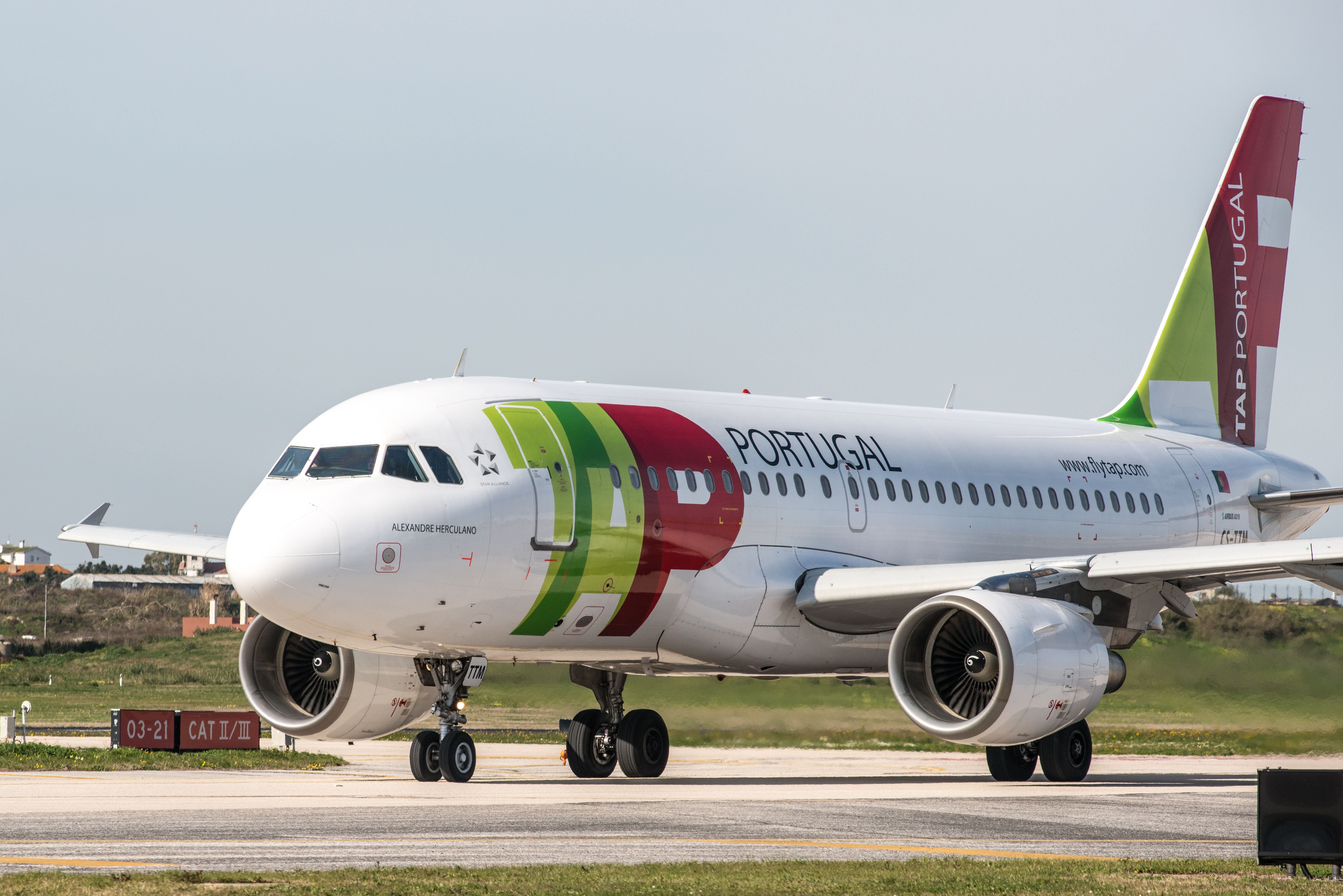 Tap Air Portugal Airbus A319 on taxiway