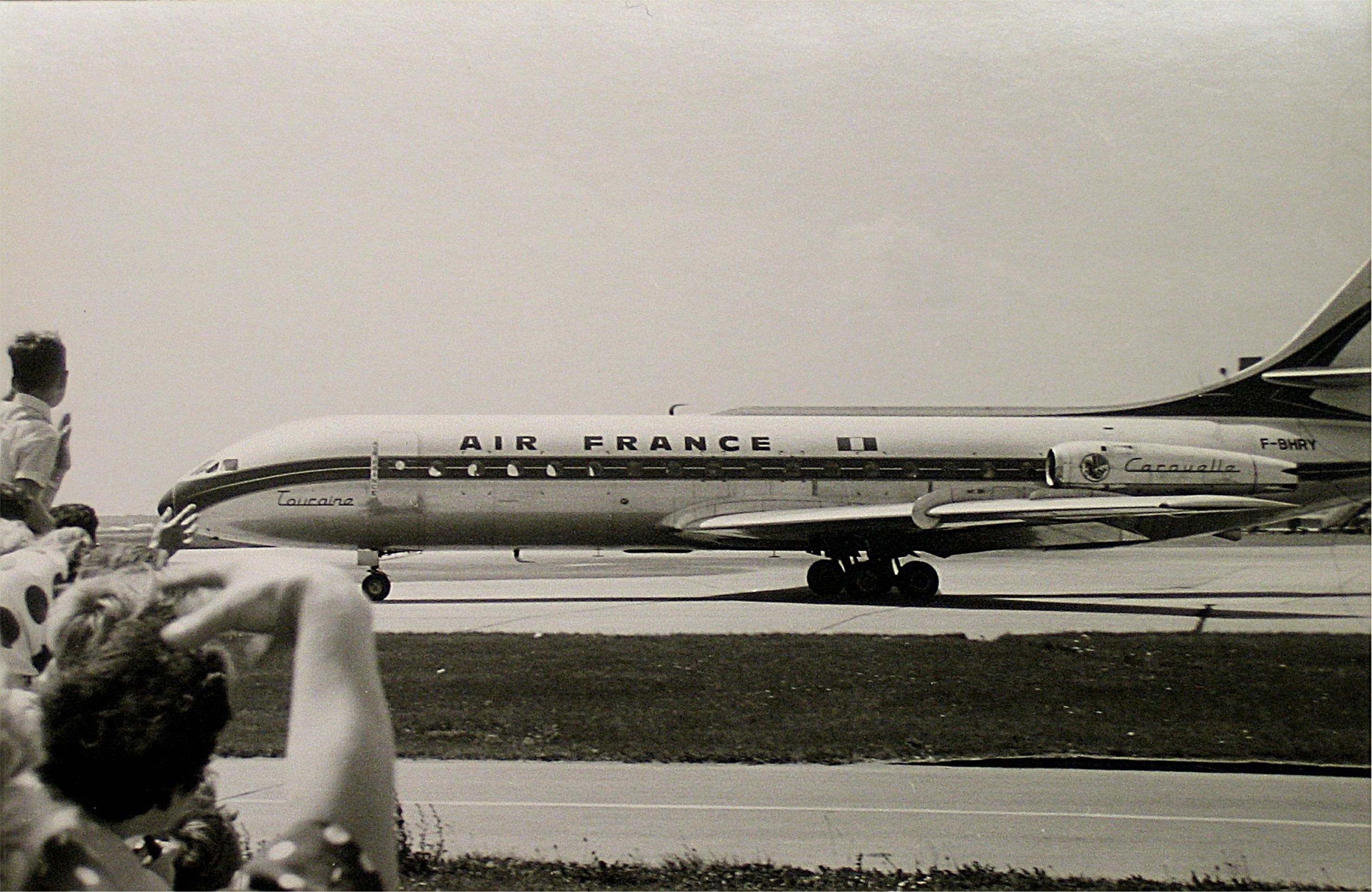 Caravelle_der_Air_France_1963-07-07