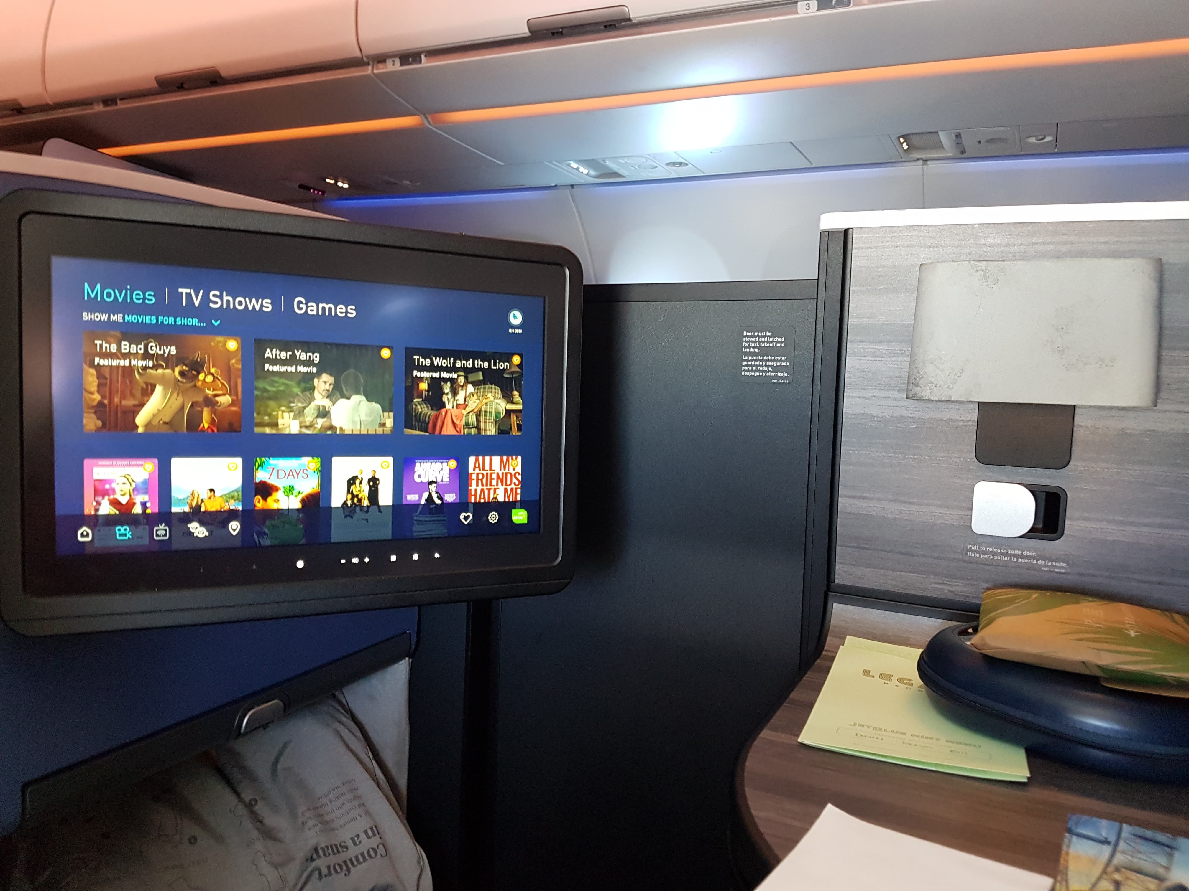 Flight Review JetBlue Airbus A321LR Mint Suite London Gatwick To Boston