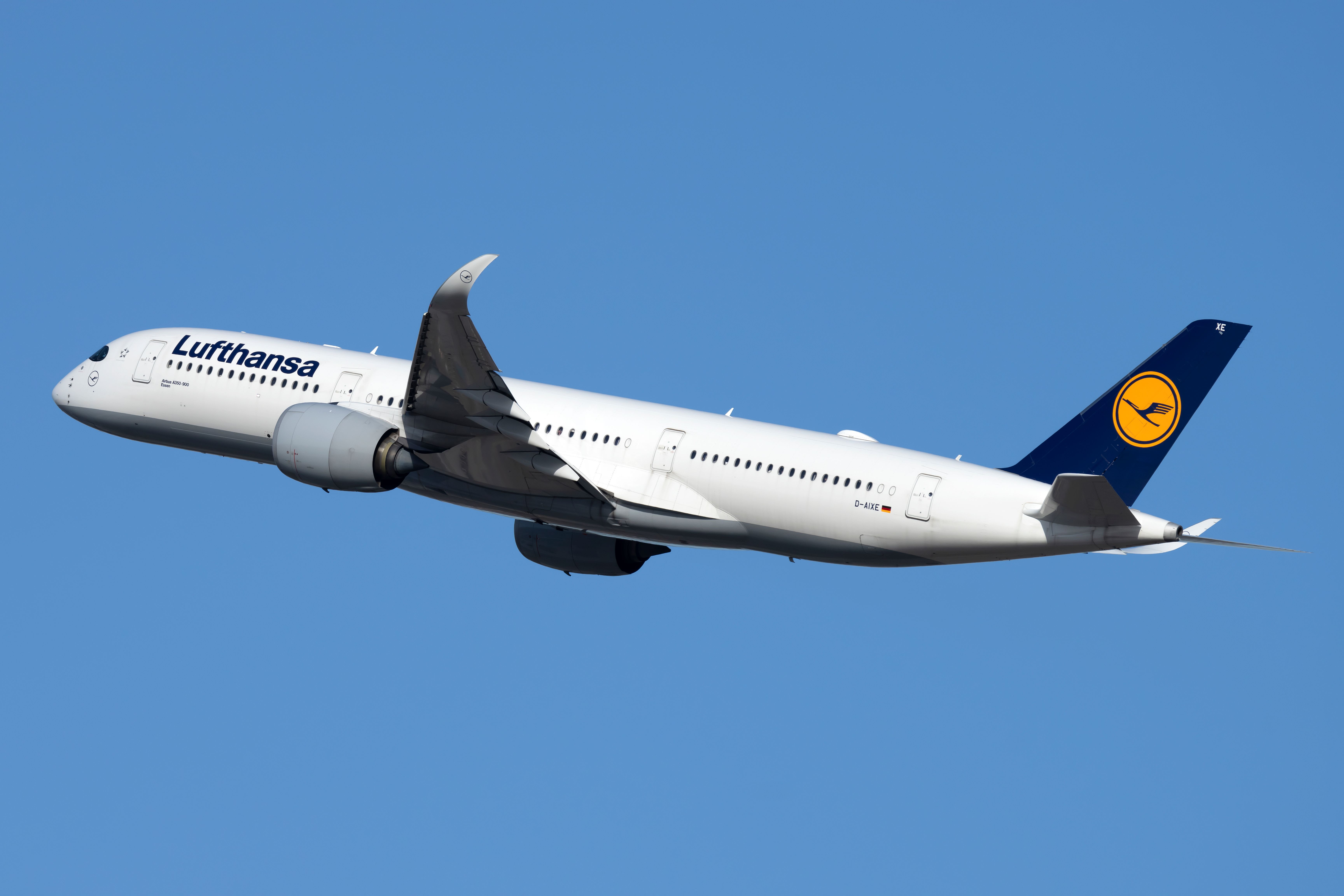 Lufthansa Airbus A350-941 D-AIXE 