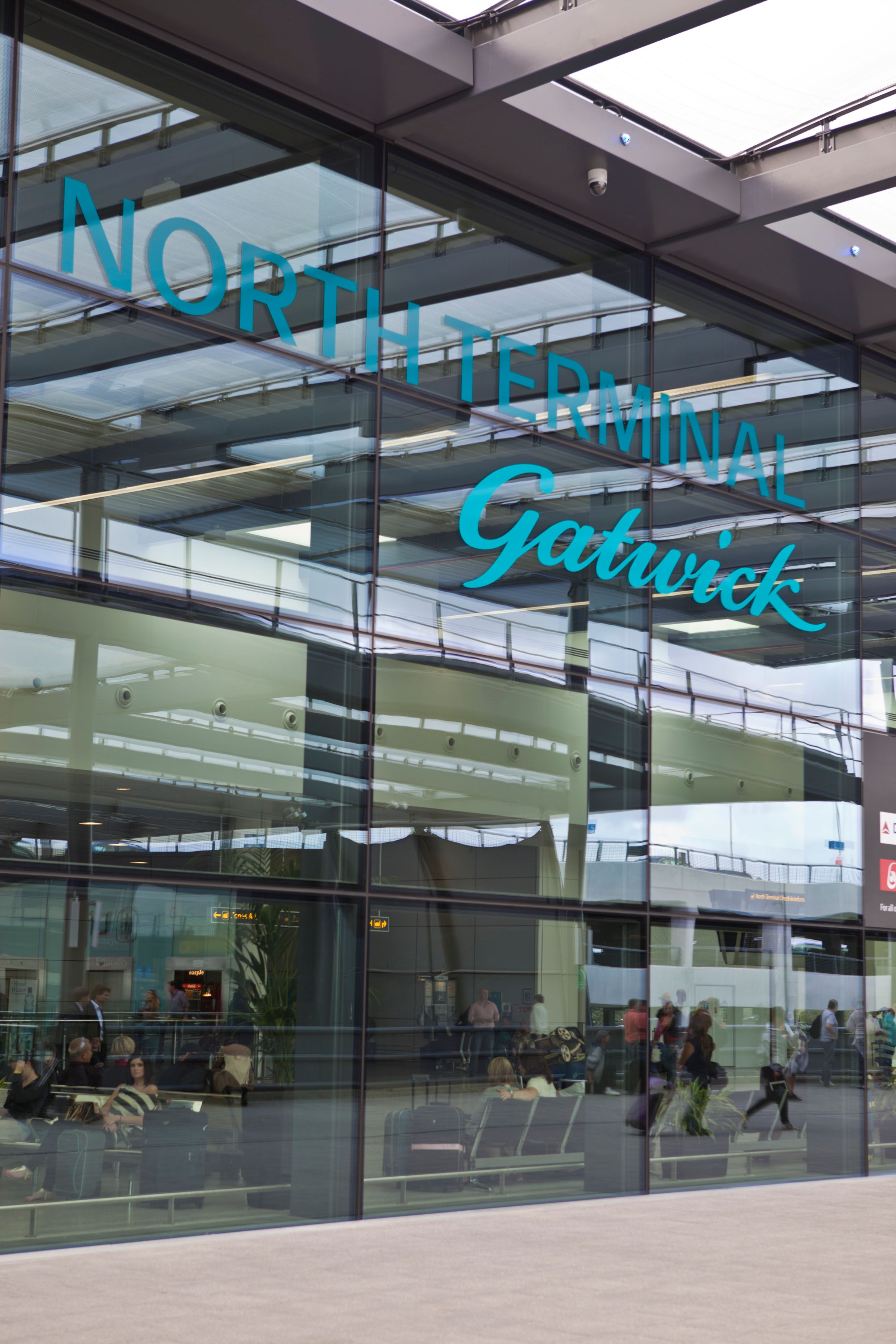 Gatwick Arrivals - 7iruury