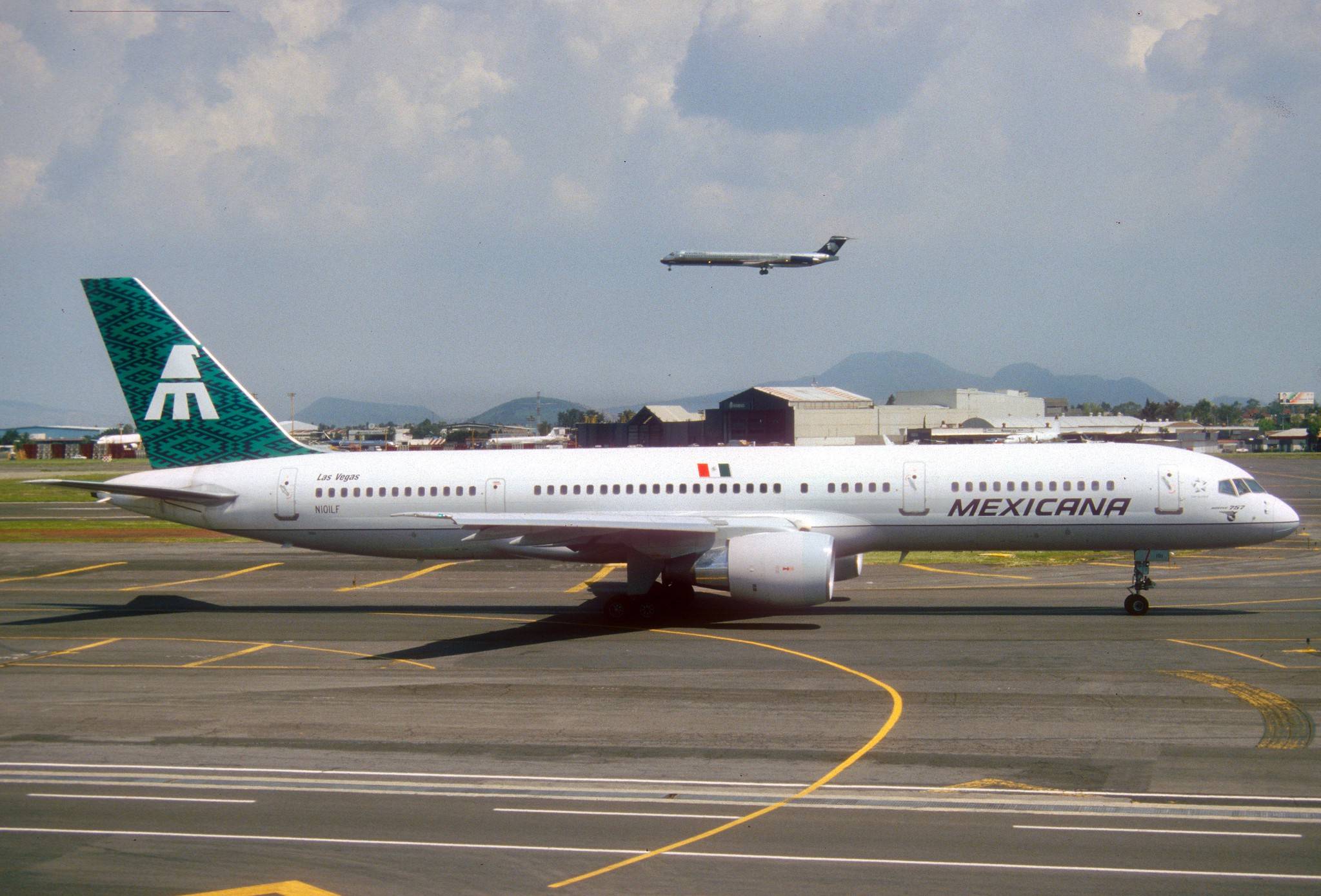 Gemini Jets 1:200 Mexicana Boeing 757-200 Retro C/S N380RM – G2MXA806
