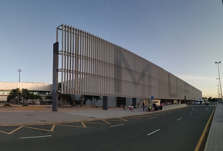 Murcia Airport (RMU)