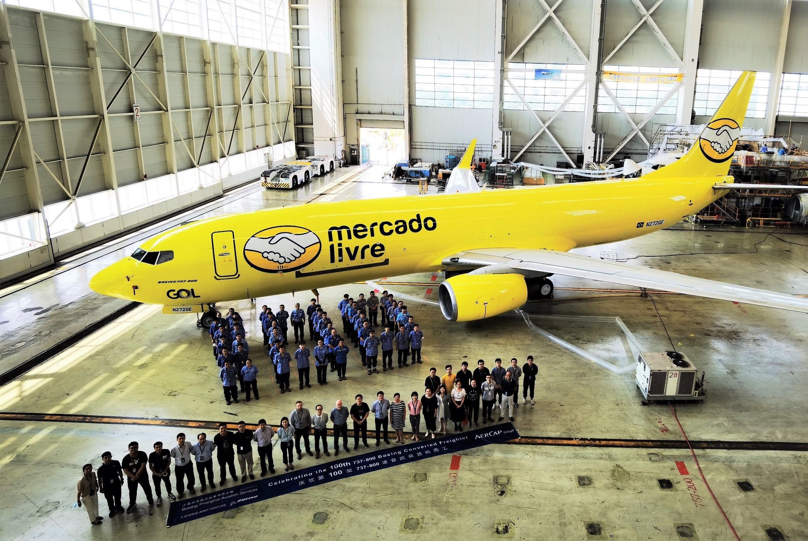 Boeing-100th-737-800-Freighter-1