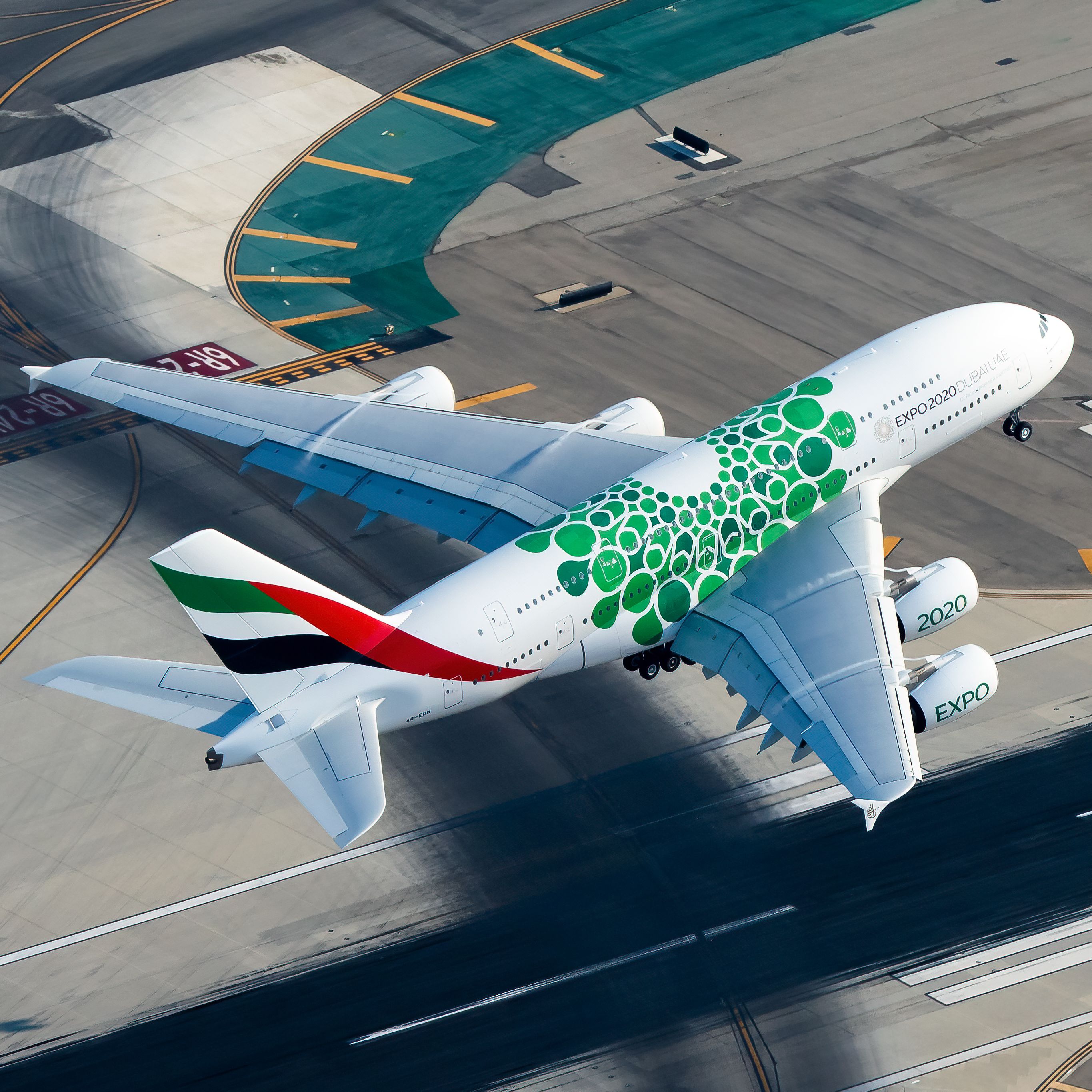 Emirates Airbus A380 with green expo livery