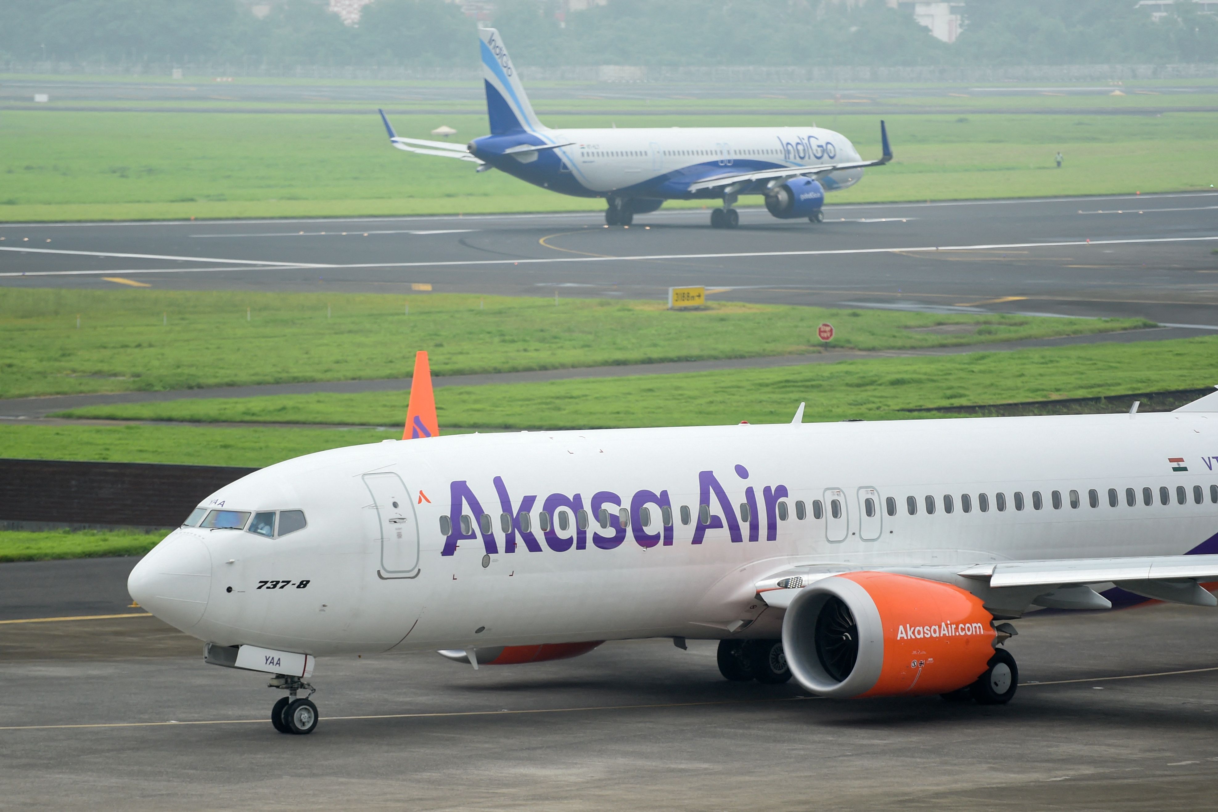 Akasa Air and IndiGo taxiing