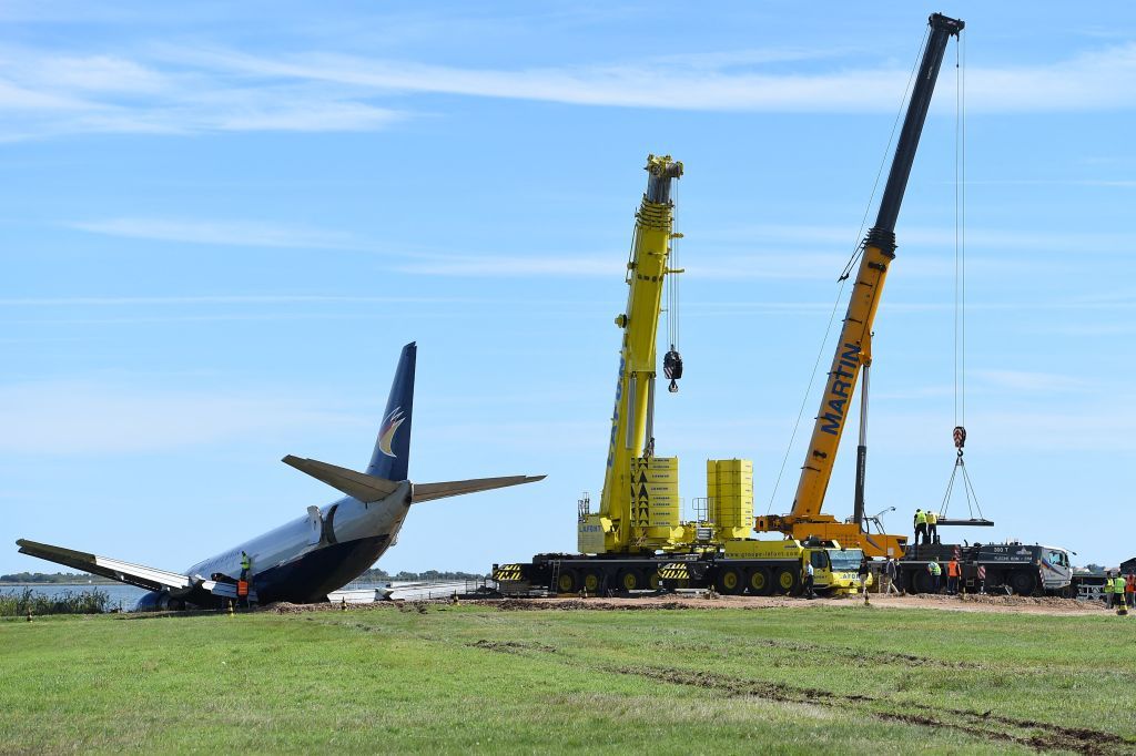 Montpellier Airport Boeing 737 Rescue